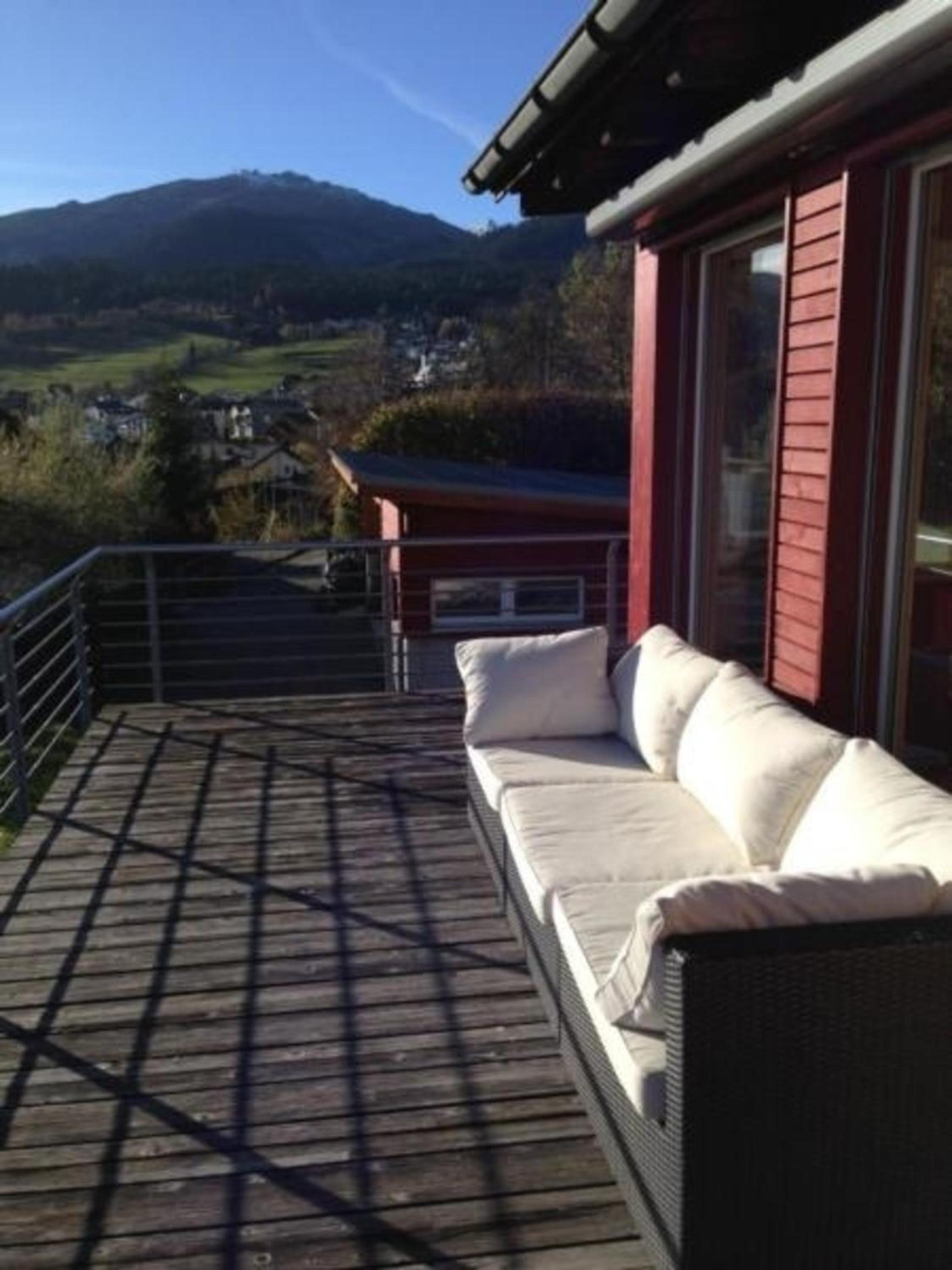 Schmuckes Chalet mit fantastischer Bergsicht