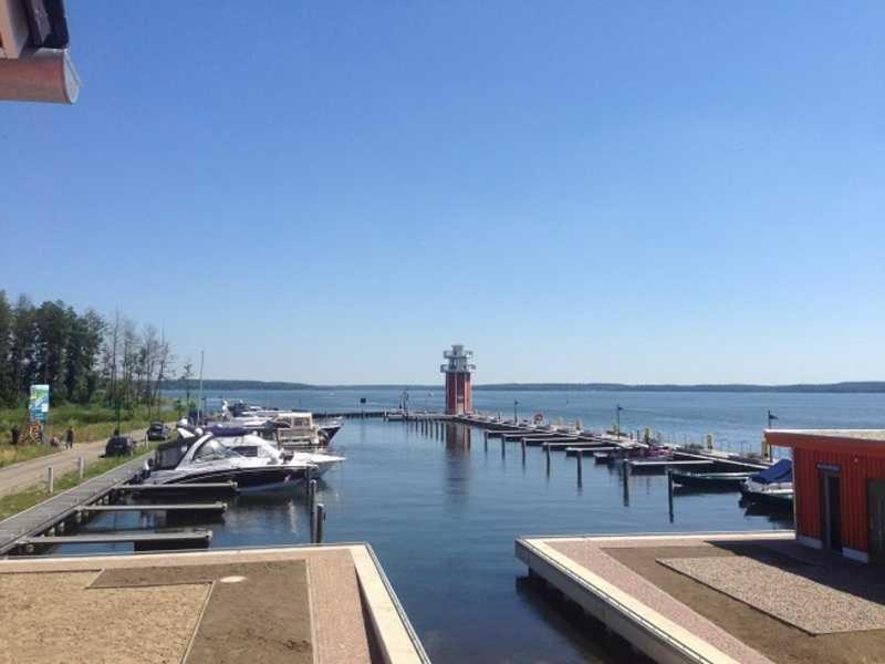 Ferienwohnung mit Seeblick - Fischerhafen Plauer See - Property Image 7