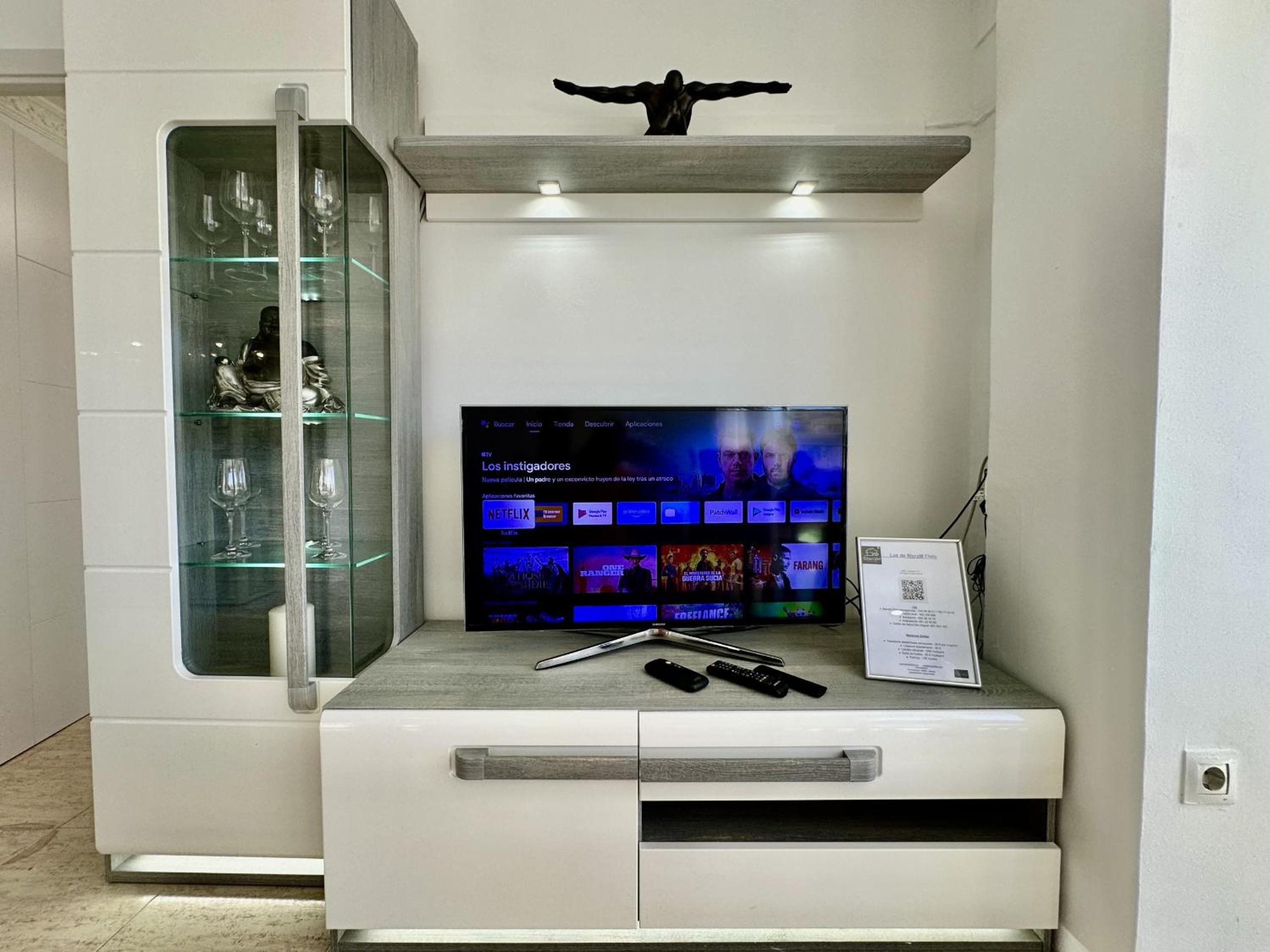 Luz de SteraM FLATS Torremolinos