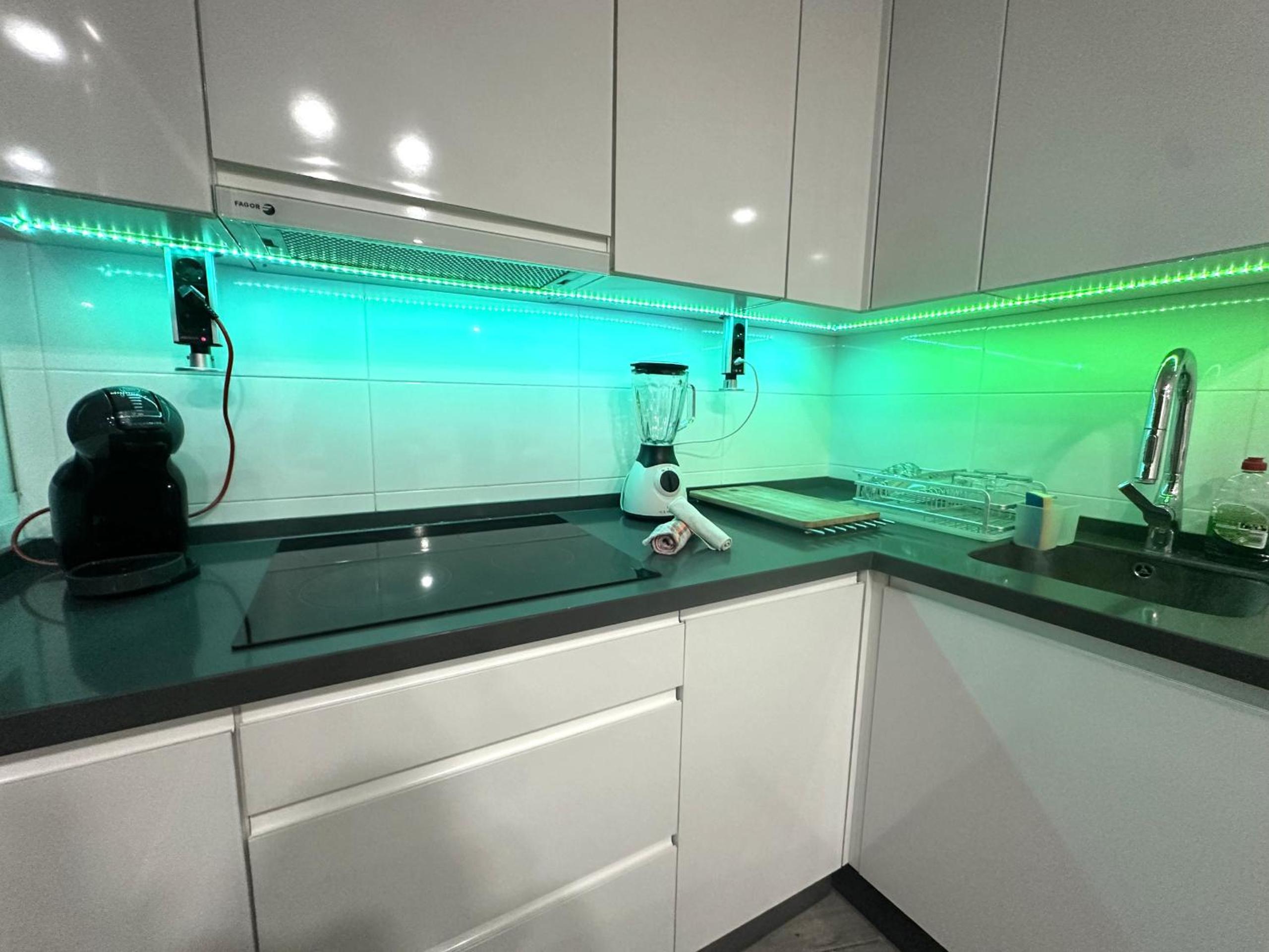 Luz de SteraM FLATS Torremolinos