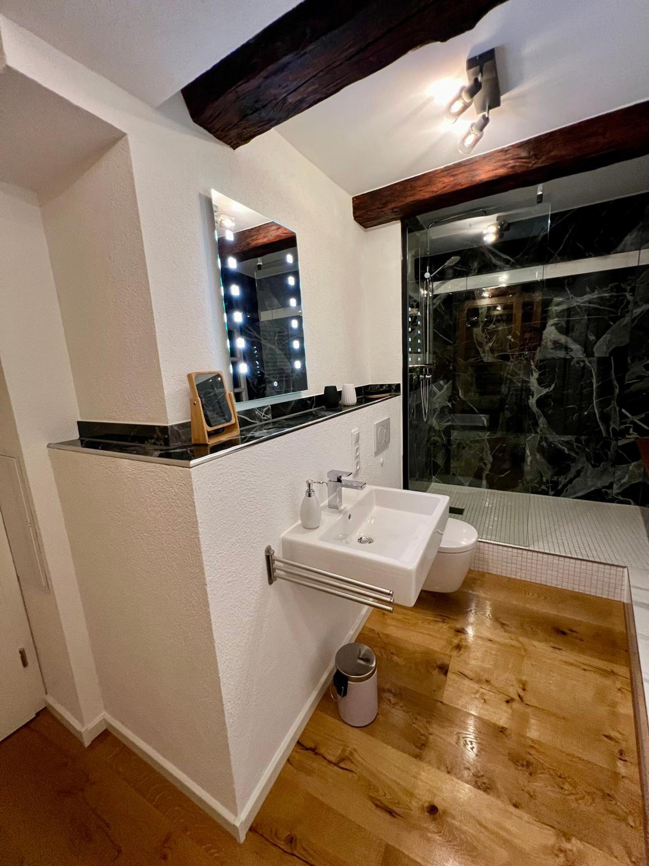 Celle Old Town Hideaway - Property Image 19