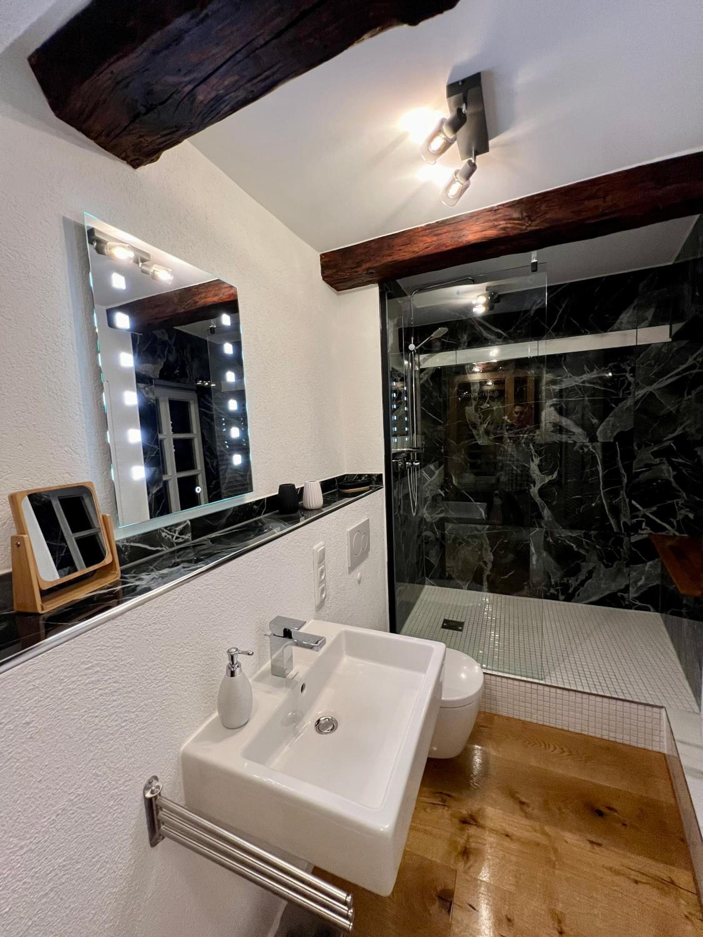 Celle Old Town Hideaway - Property Image 67