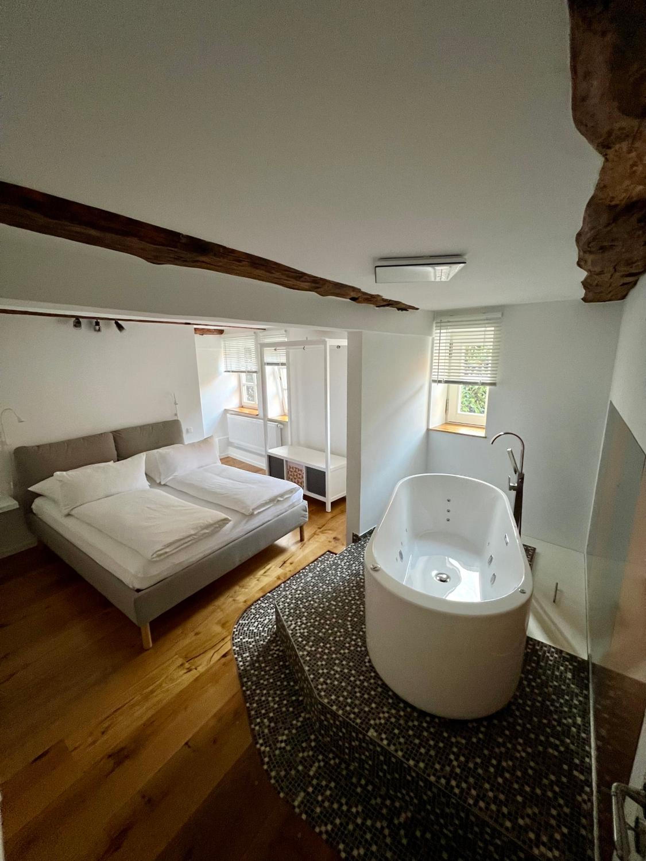 Celle Old Town Hideaway - Property Image 14