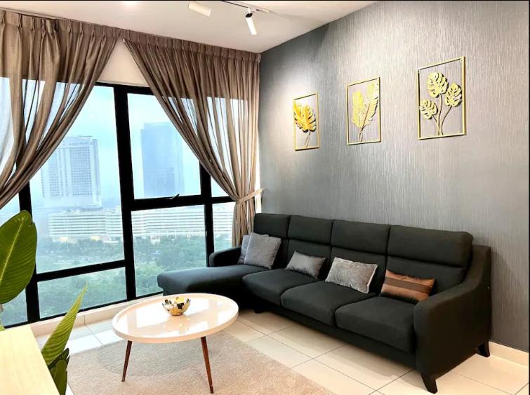 Mosaic Residence Mid Valley South Key BY R9 Homestay