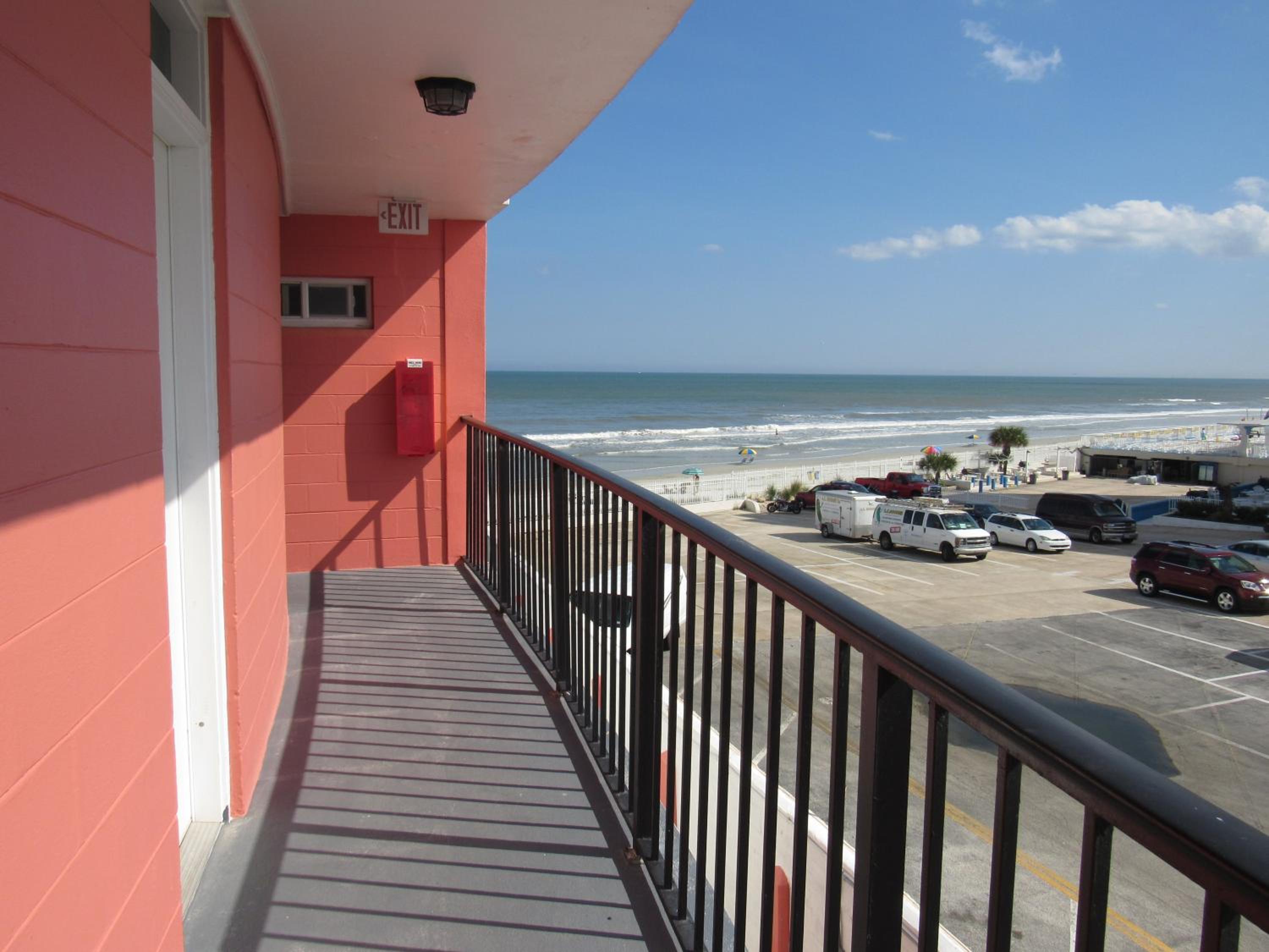 Cove Motel Oceanfront