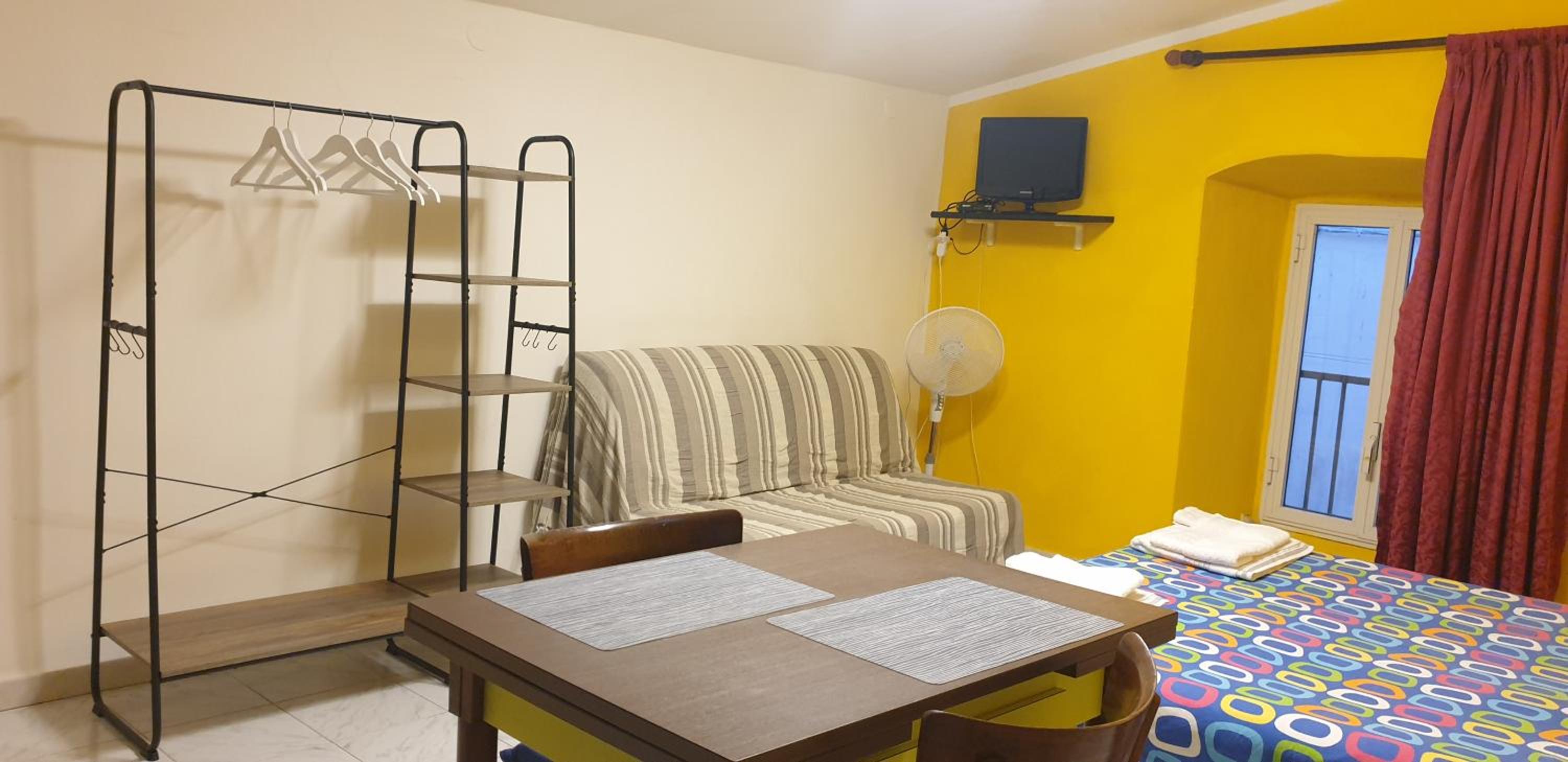 hotel room