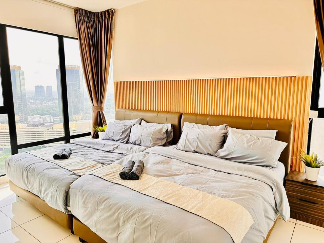 Mosaic Residence Mid Valley South Key BY R9 Homestay