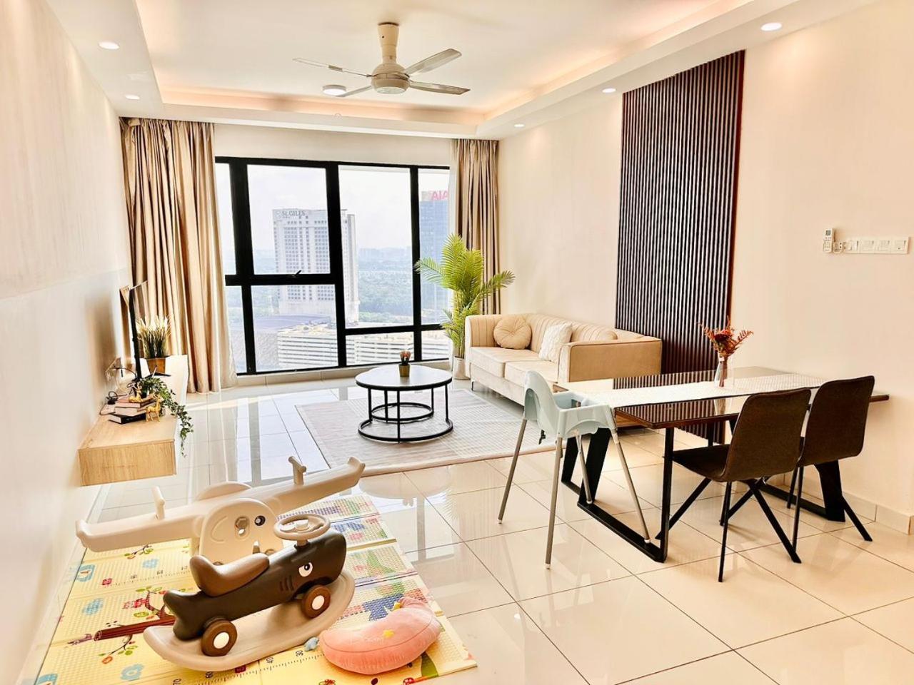 Mosaic Residence Mid Valley South Key BY R9 Homestay