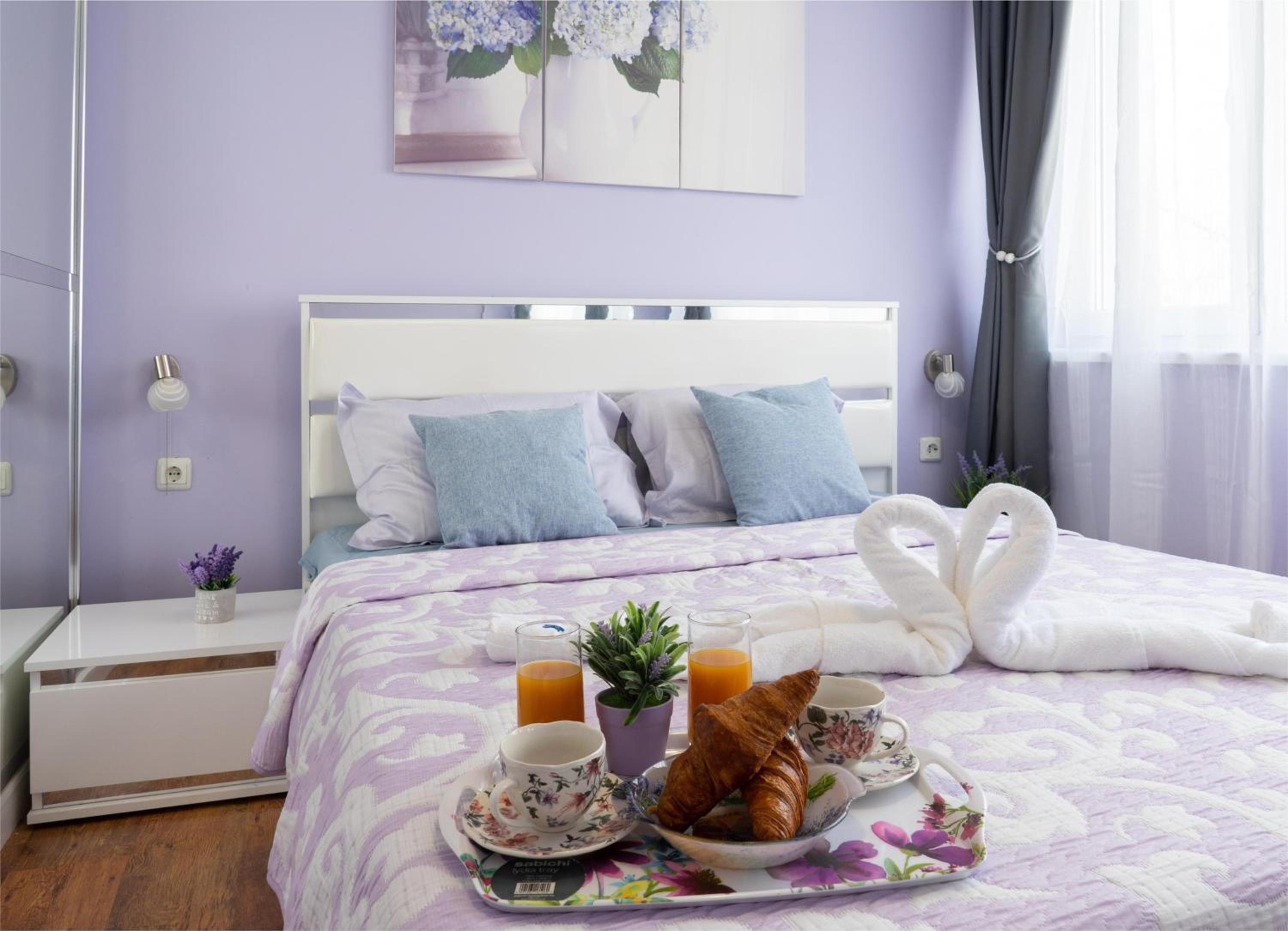 Luxury 2BR Retreat in Central Varna