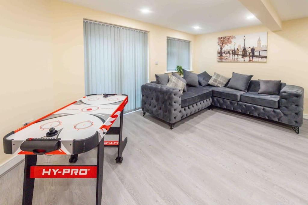 Beautiful, Peaceful, 5 Bedroom home with Hot Tub! view 2