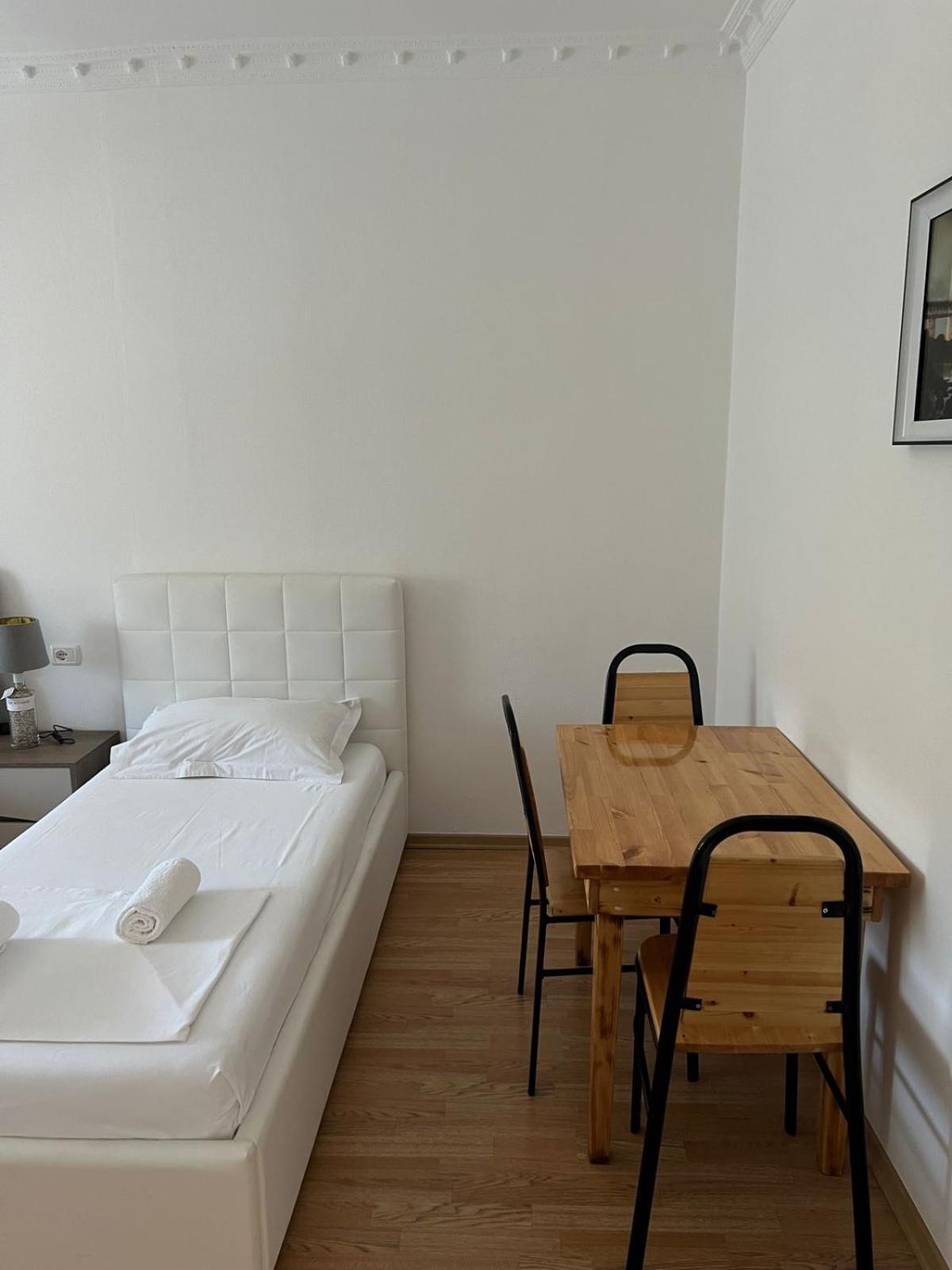 Hanna Guest House