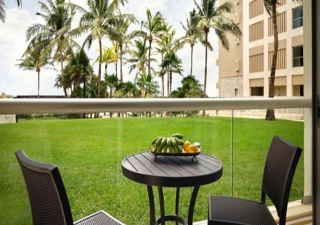 Enjoy the Cancun area with the family in this family friend 2BD resort condo with amenities