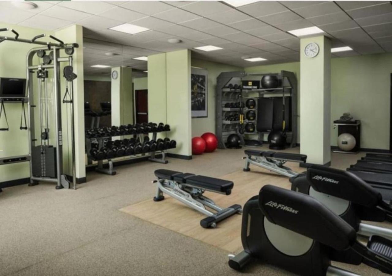 Enjoy the Cancun area with the family in this family friend 2BD resort condo with amenities