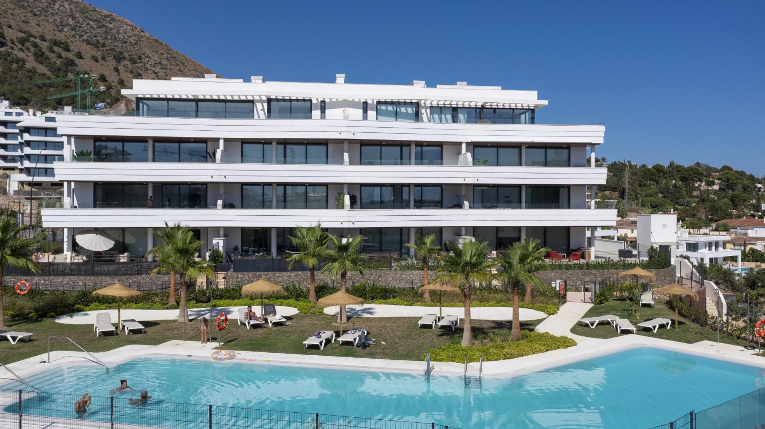Exclusive 3-bedroom Apartment in Higueron