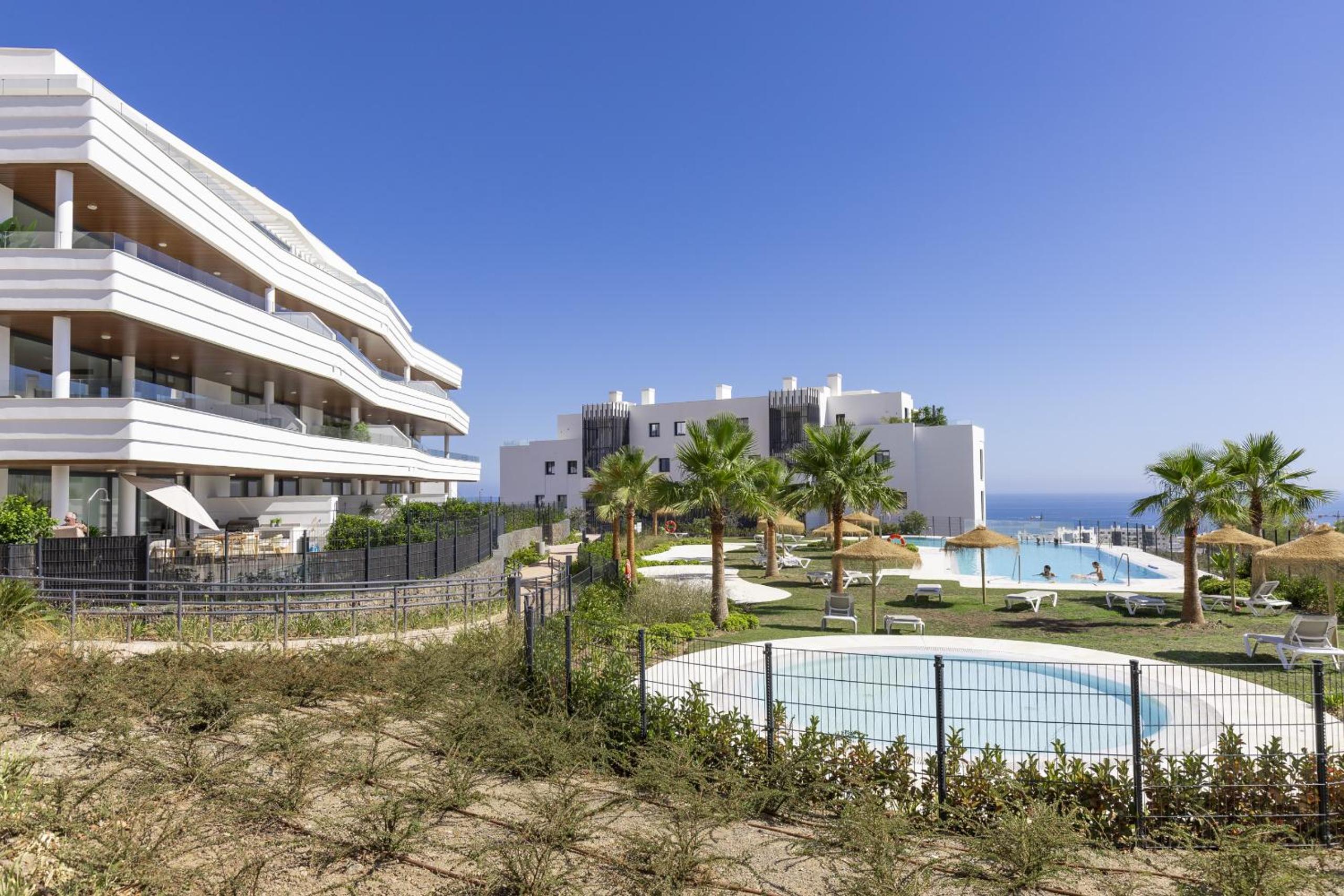 Exclusive 3-bedroom Apartment in Higueron