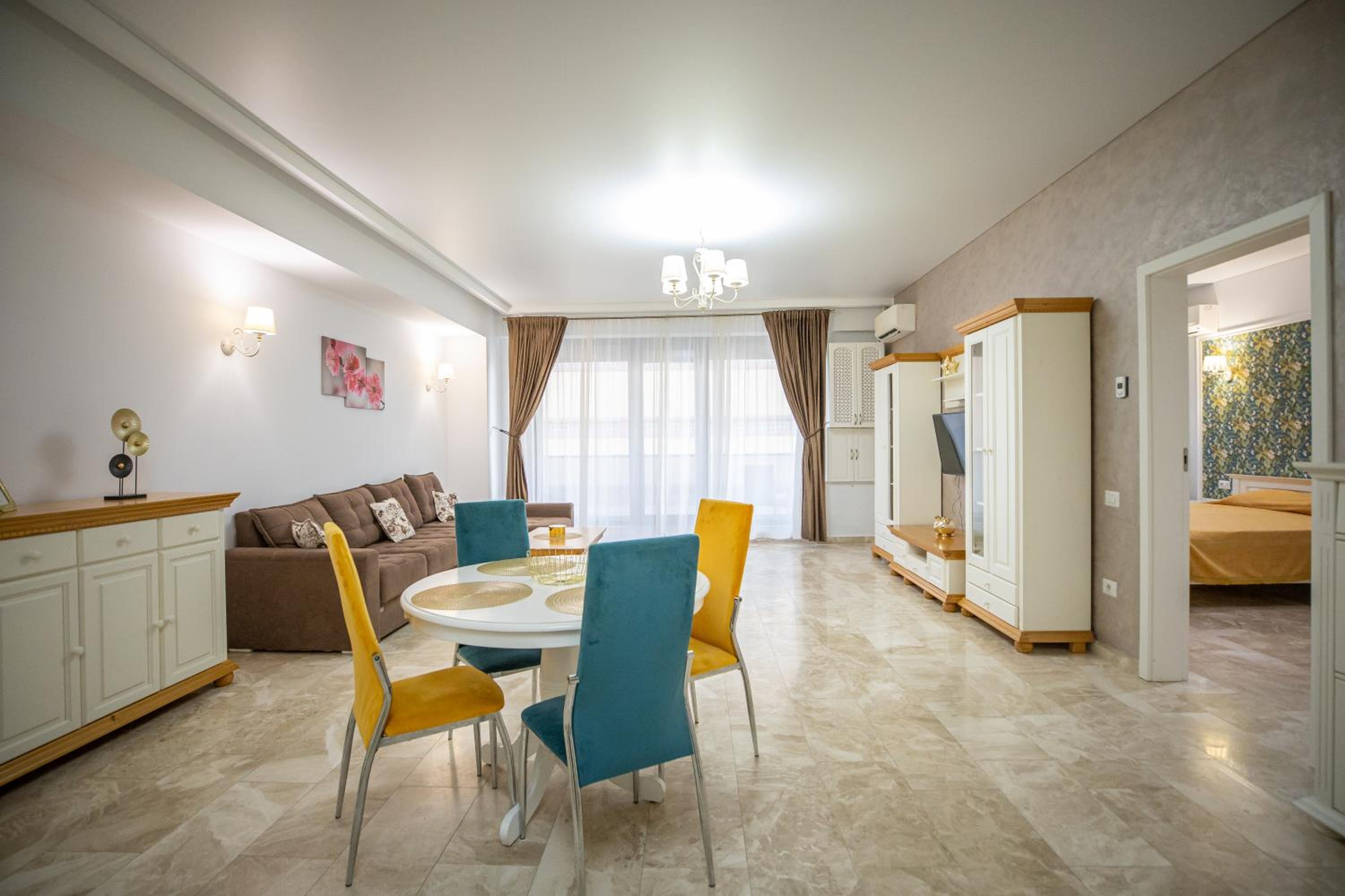 MELIA 5, elegant seaside apartment