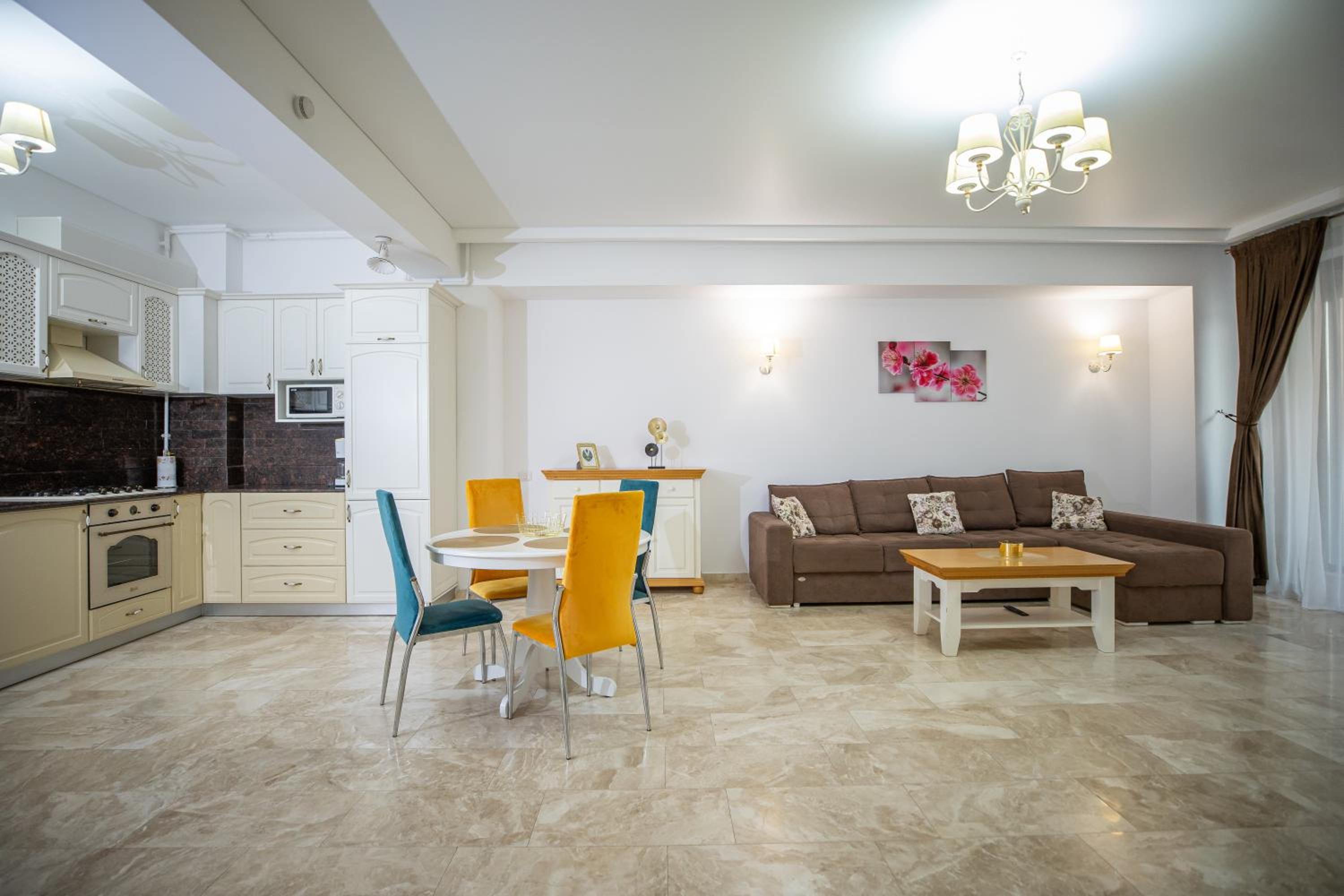 MELIA 5, elegant seaside apartment