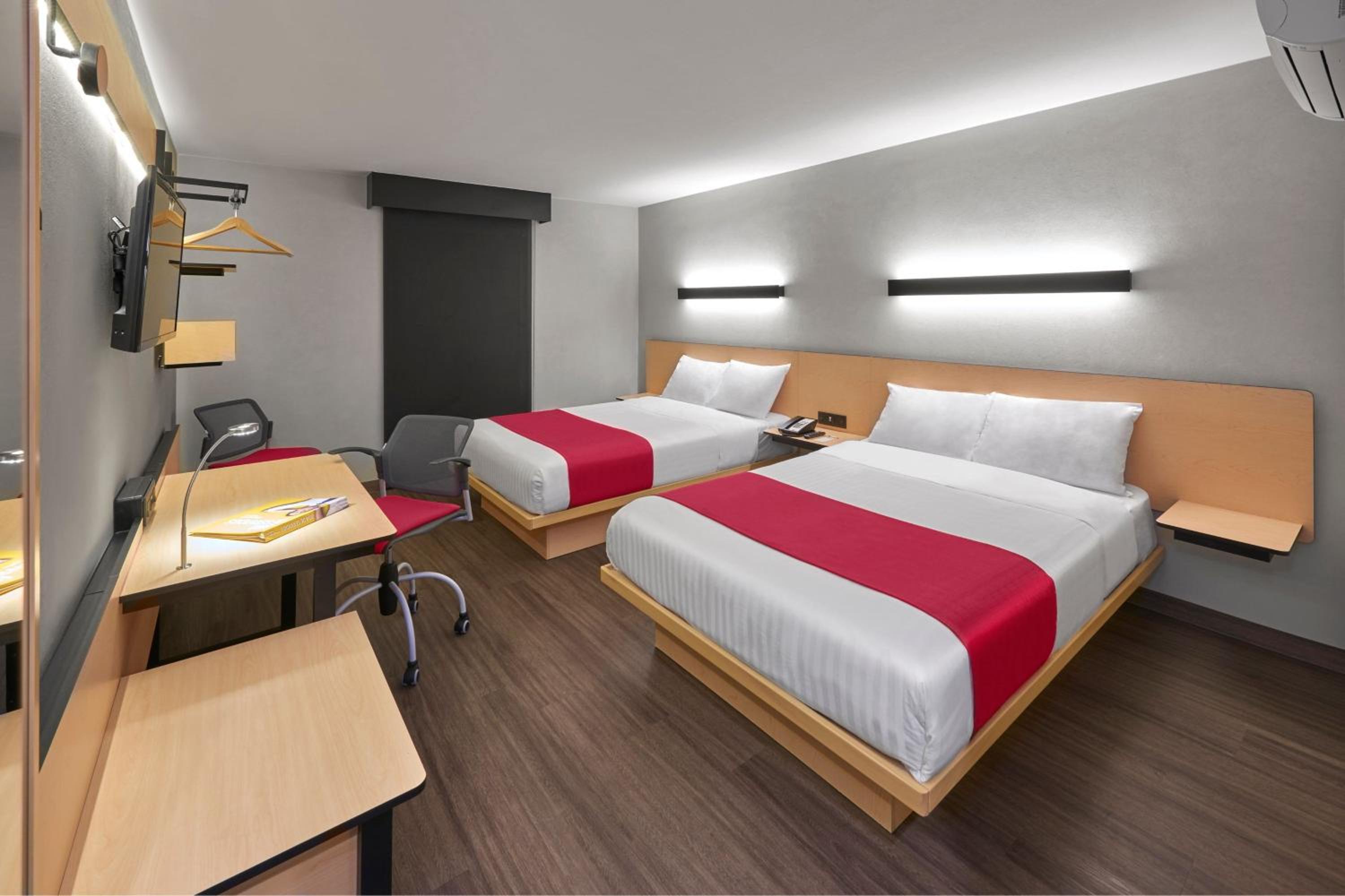 Reynosa Vacations - City Express by Marriott Reynosa Aeropuerto - Property Image 10