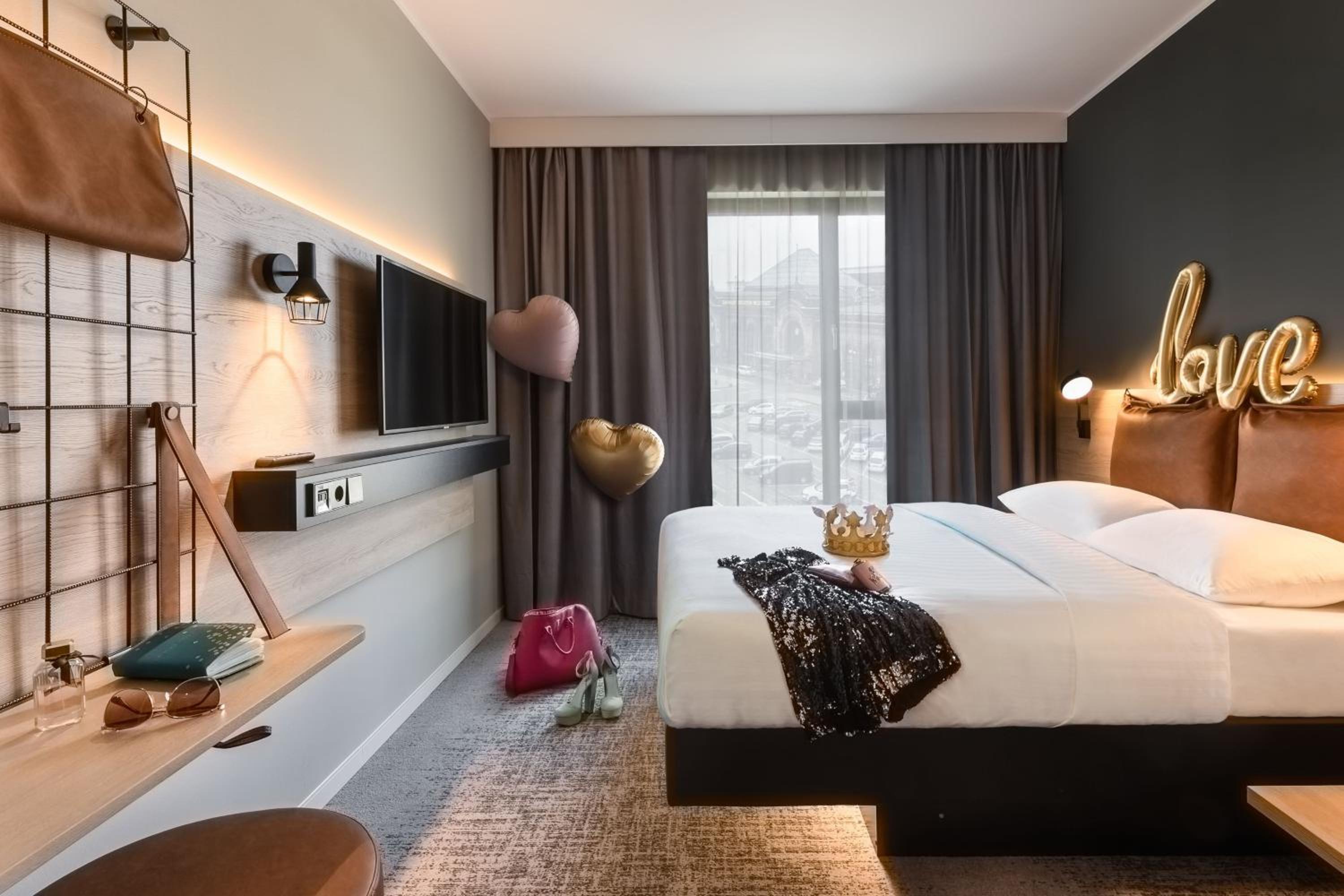 Dresden Vacations - Moxy Dresden Neustadt - Property Image 47