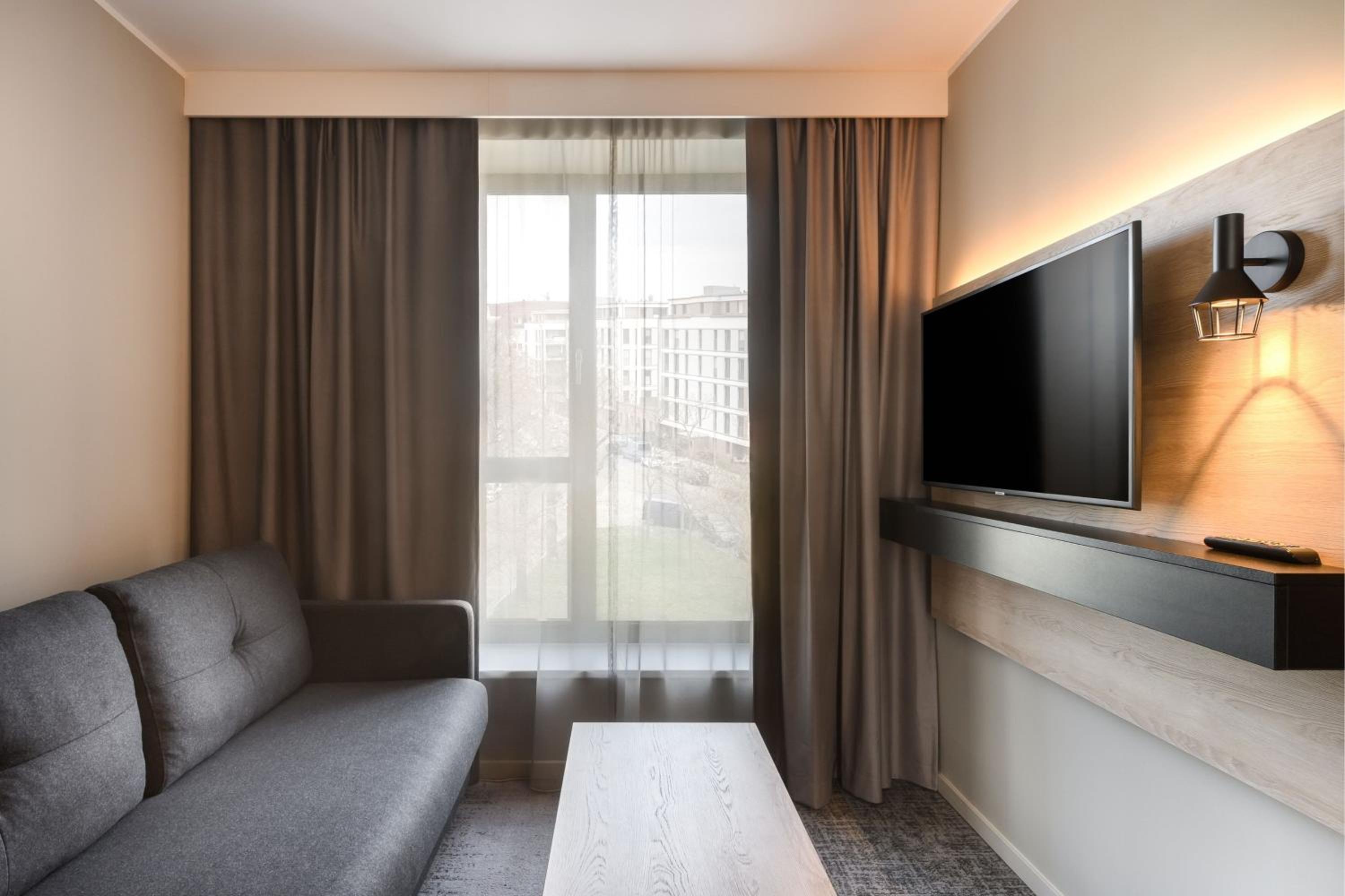 Dresden Vacations - Moxy Dresden Neustadt - Property Image 39