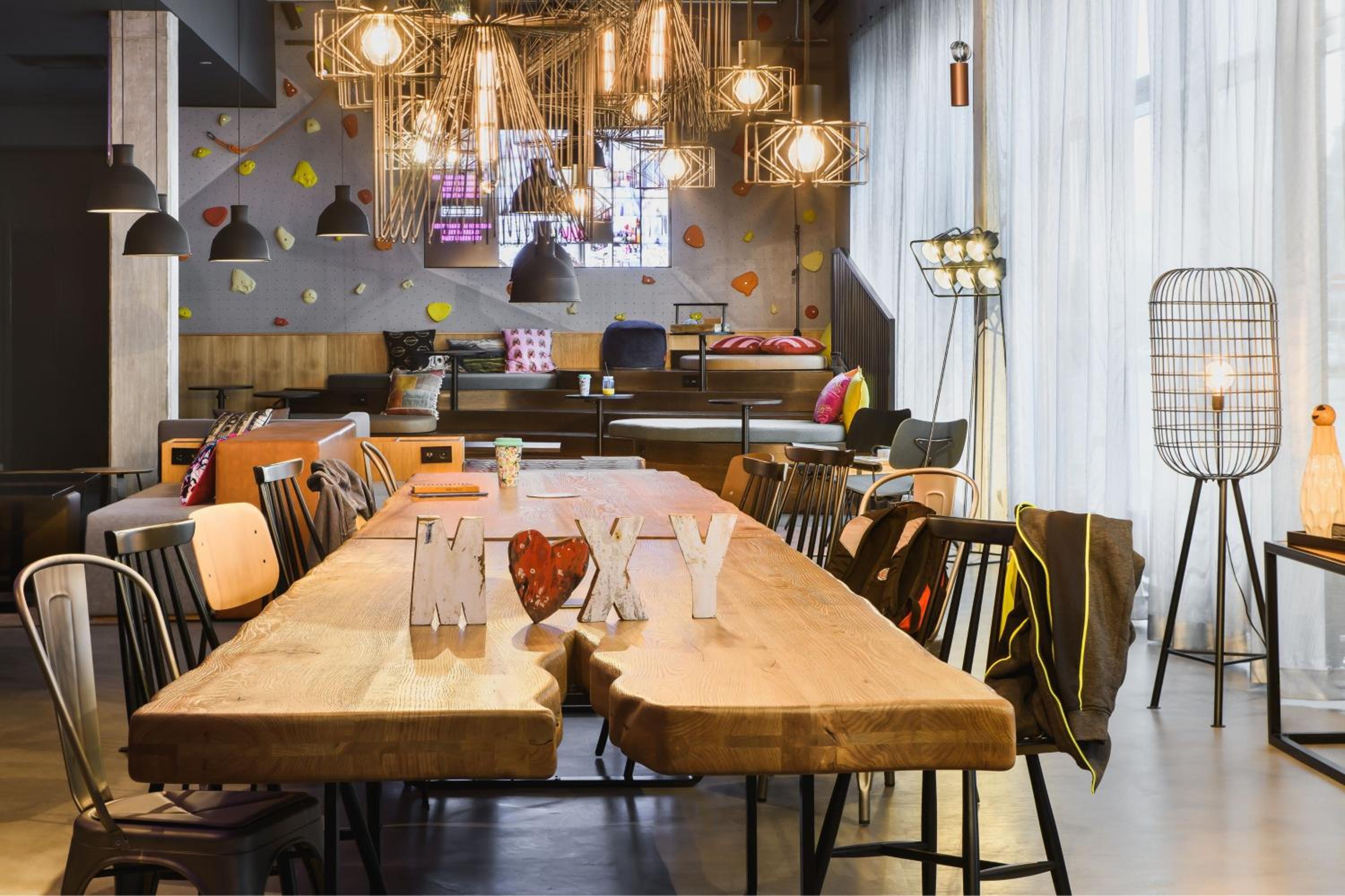 Dresden Vacations - Moxy Dresden Neustadt - Property Image 32