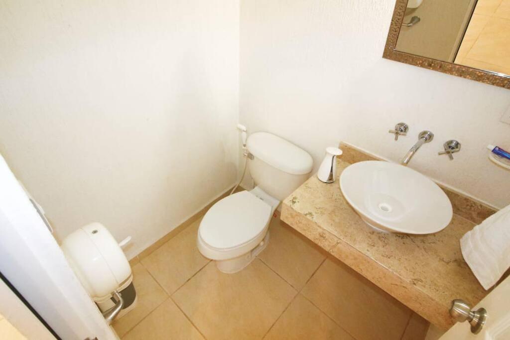 Casa-piscina-3Hab-Baño Privado-Wifi 50 Mbps-Tina