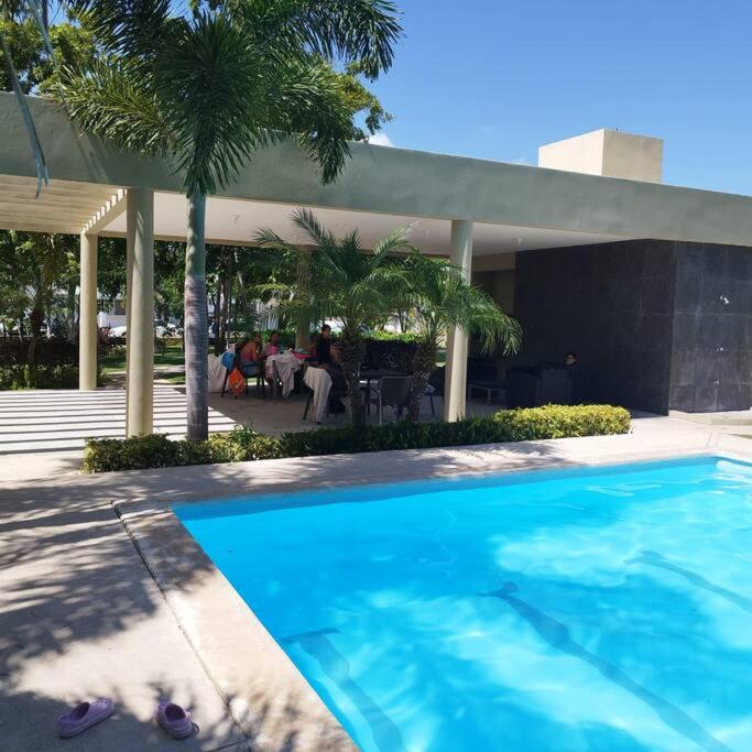 Casa-piscina-3Hab-Baño Privado-Wifi 50 Mbps-Tina