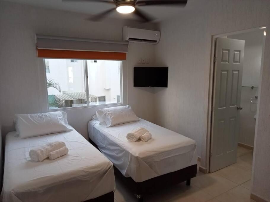 Casa-piscina-3Hab-Baño Privado-Wifi 50 Mbps-Tina