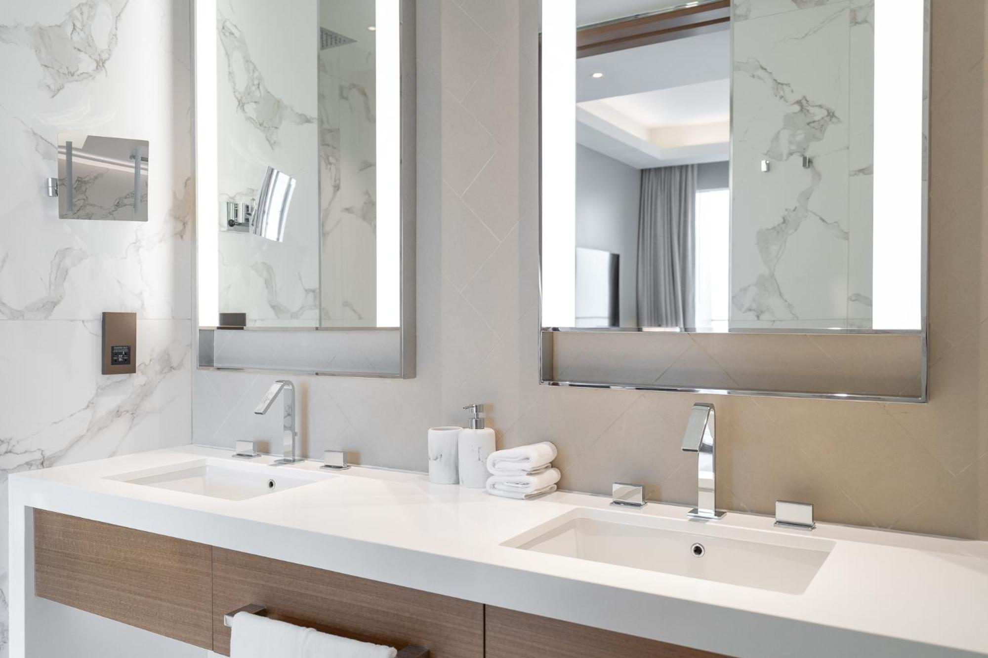 Luxury 2BR Suite -Address Residences Dubai Opera Live in the Heart of Downtown Limited-Time Monthly Offer