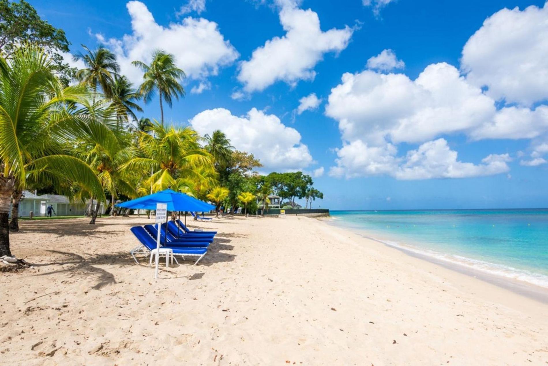 Luxury 4 Bedroom Innisfree Villa