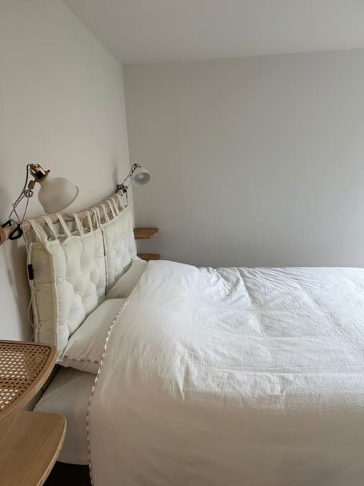 Appartement lumineux et chaleureux avec piscine estivale