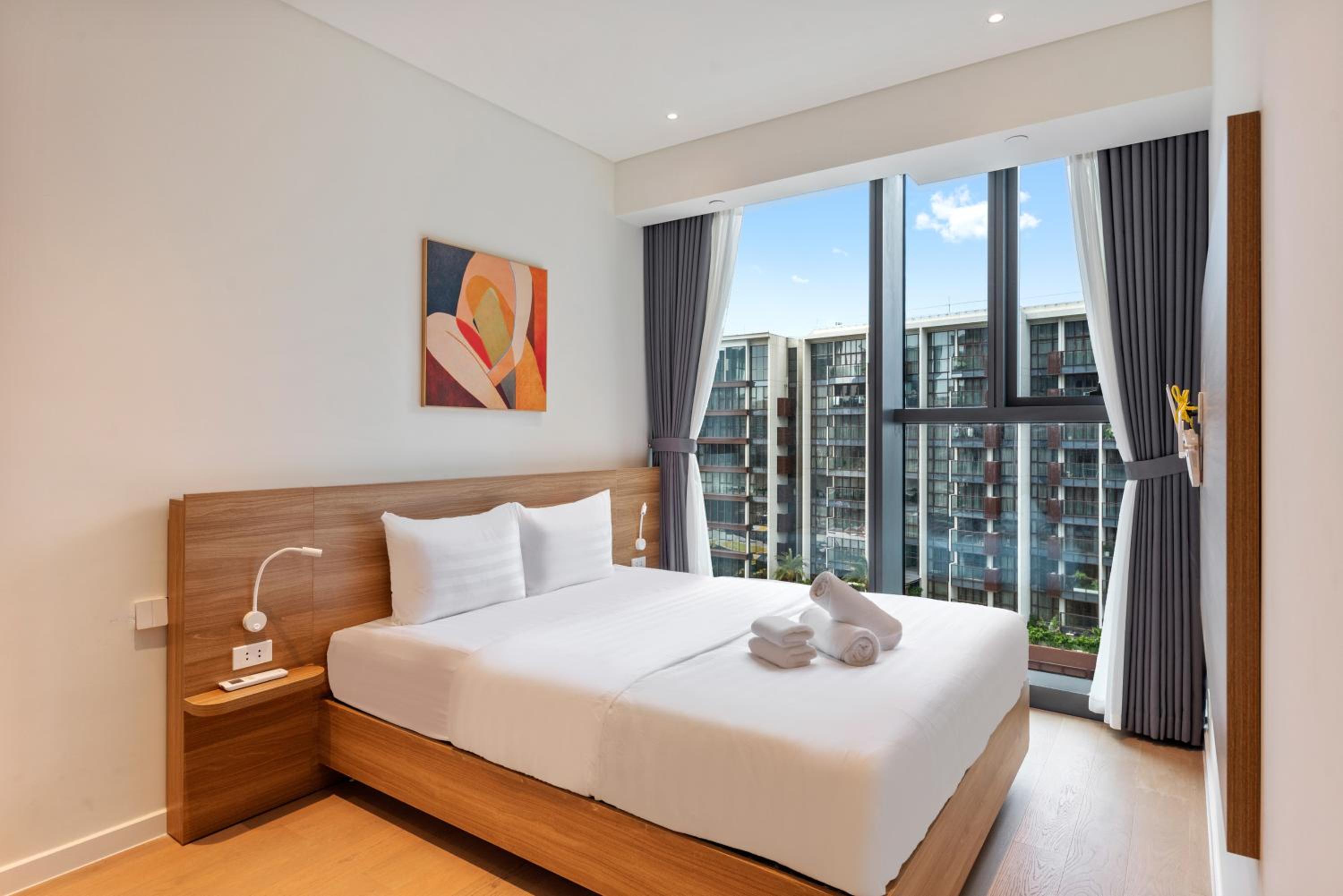 Smile Home - The Opera luxury - infinity pool