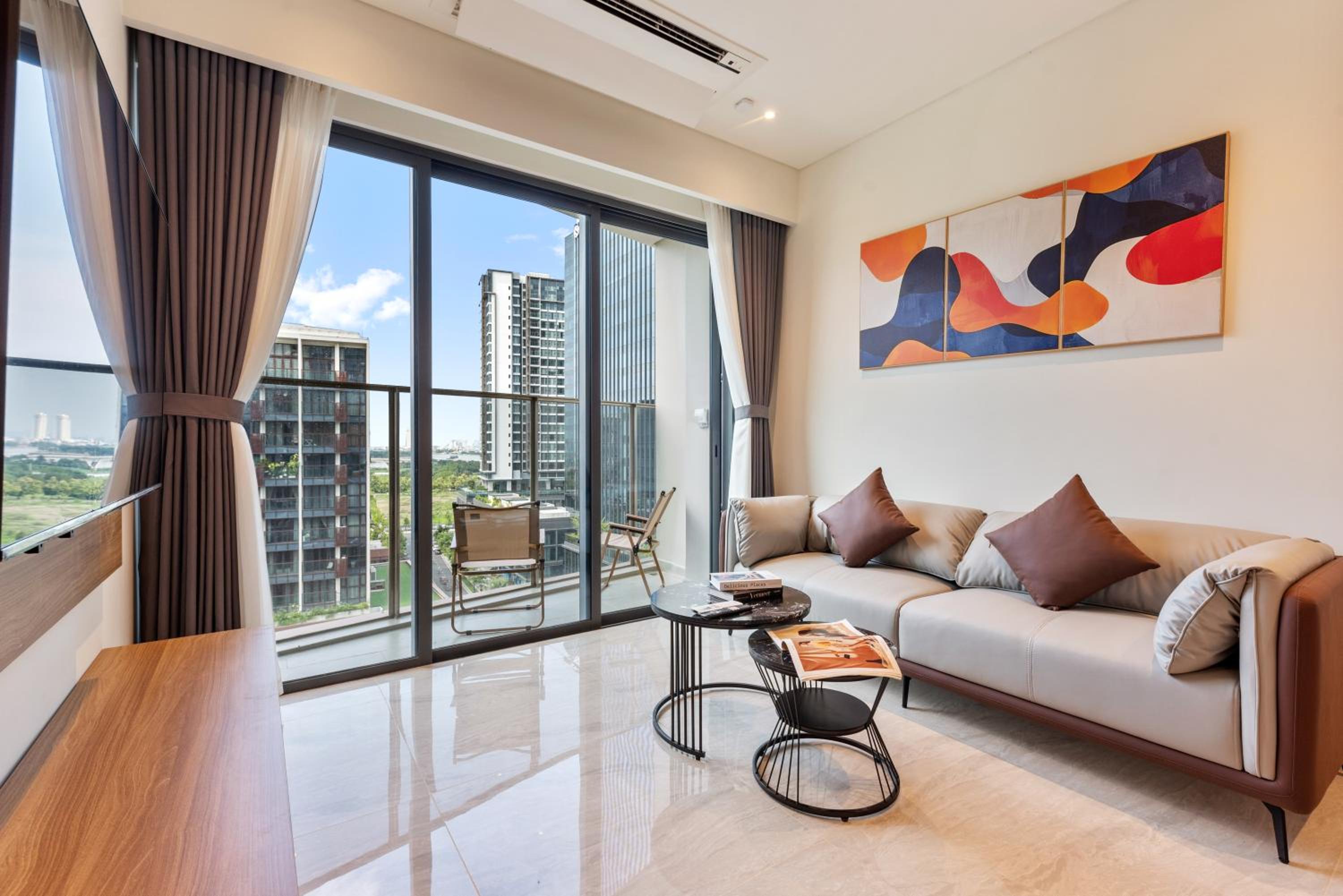 Smile Home - The Opera luxury - infinity pool