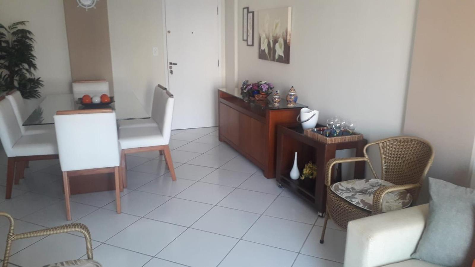 apartamento lindo 3 dormitorios ao lado da praia