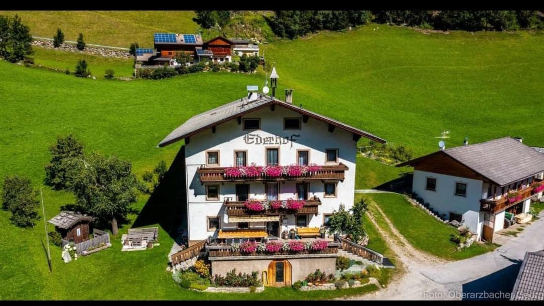 Bed and Breakfast Ederhof view 2