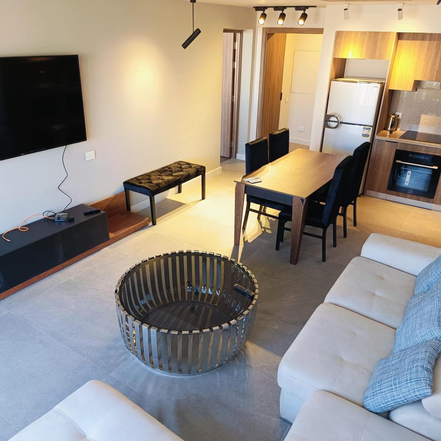 Nayah Stays, Luxurious bedroom in Fanadir Marina