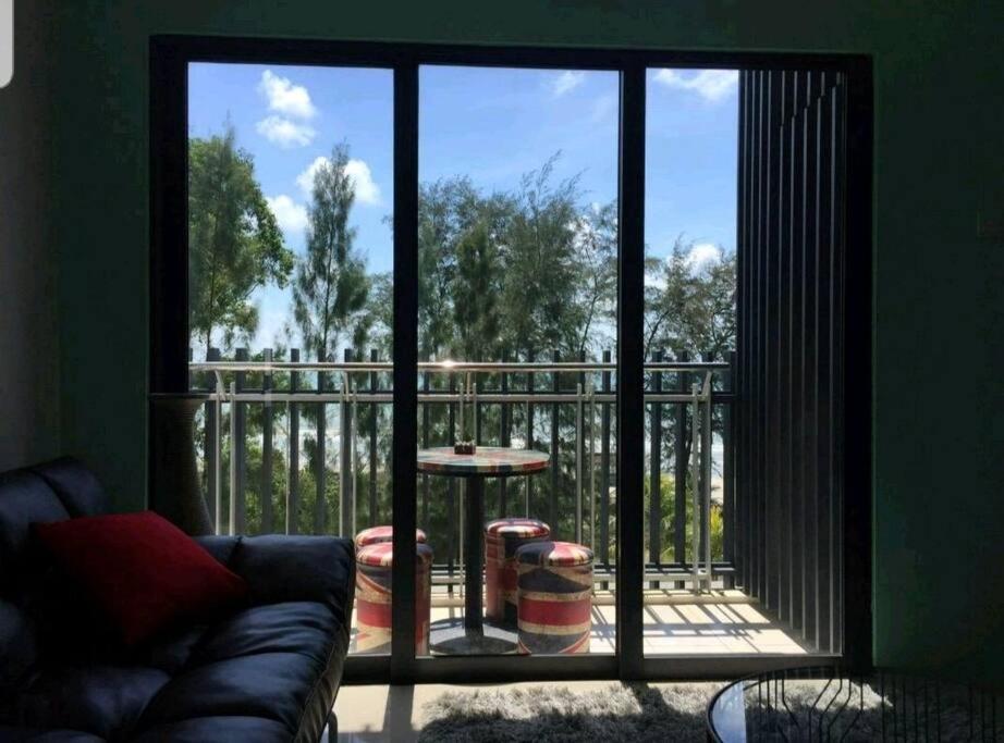 Kuantan Modern Seafront Family Staycation