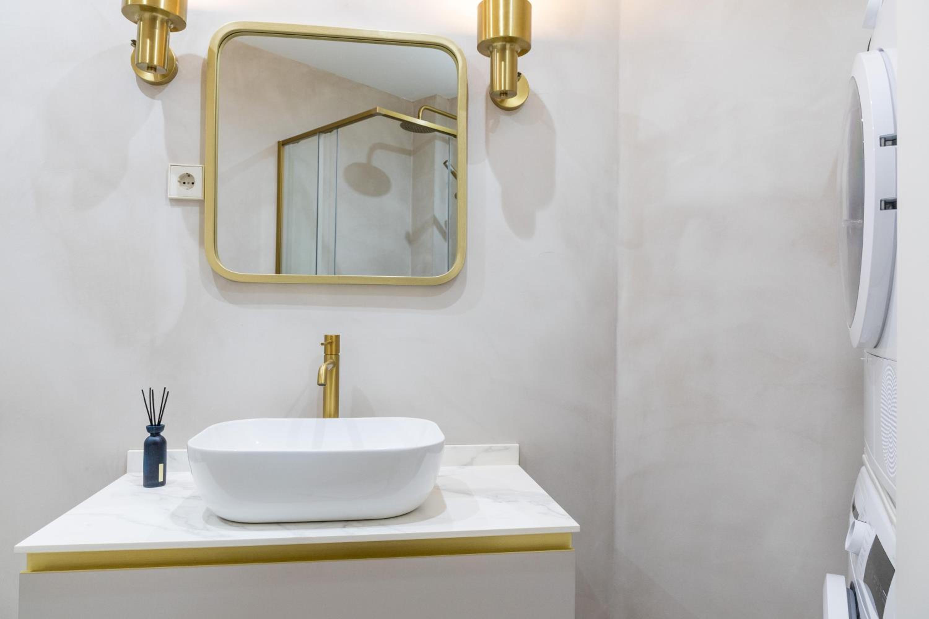 Apartamento moderno céntrico con AC y Luz natural