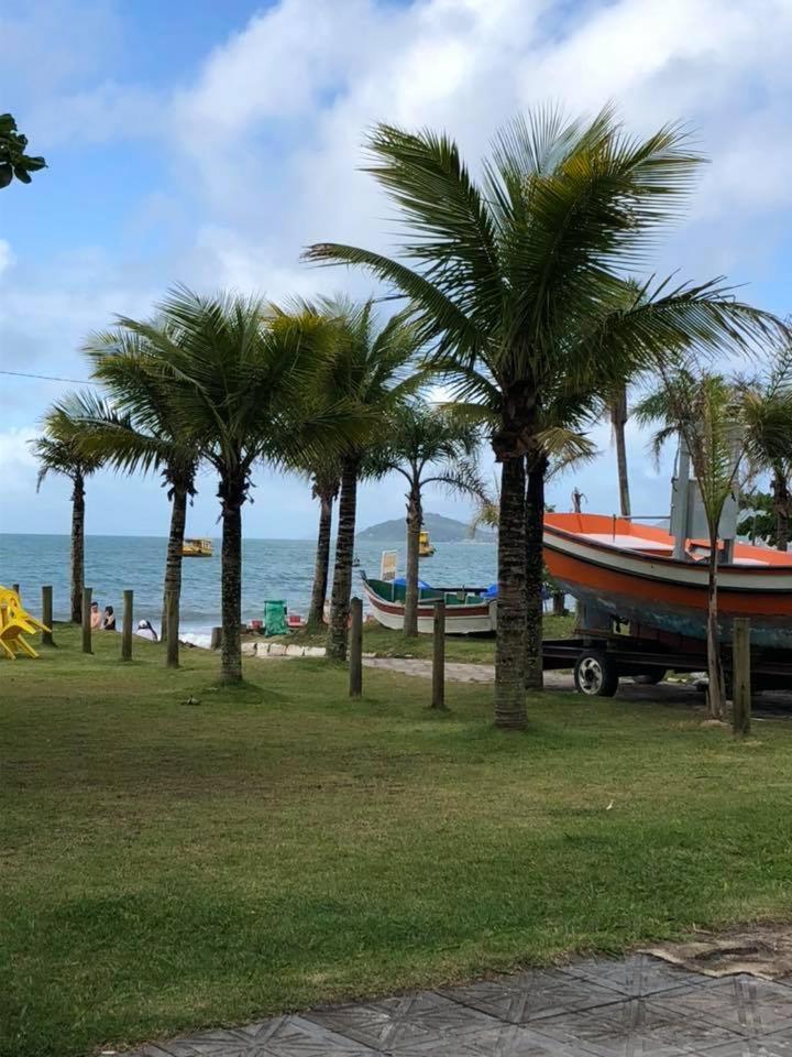 Ubicacion, categoria a pasitos del mar!!!