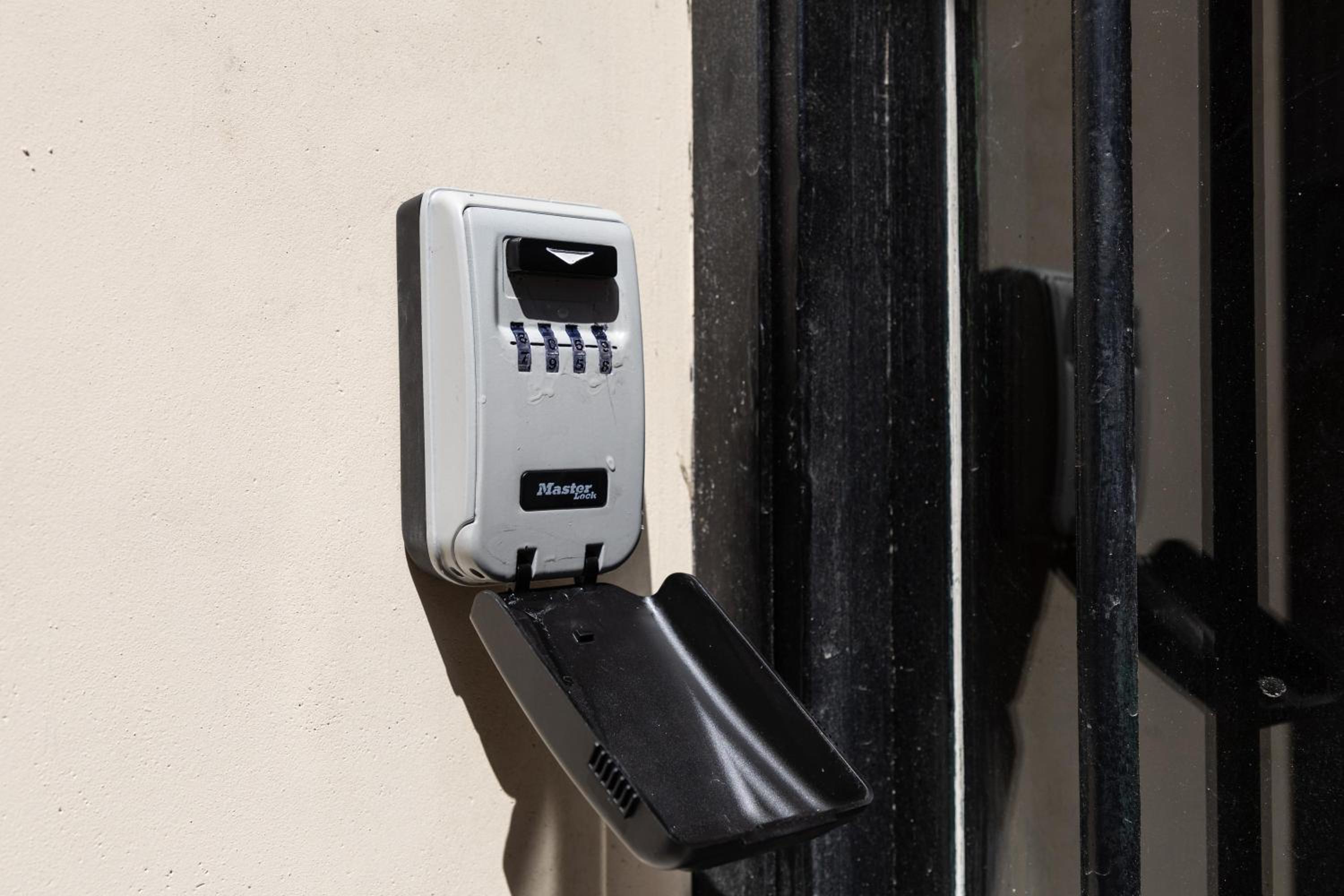 Apartamento moderno céntrico con AC y Luz natural