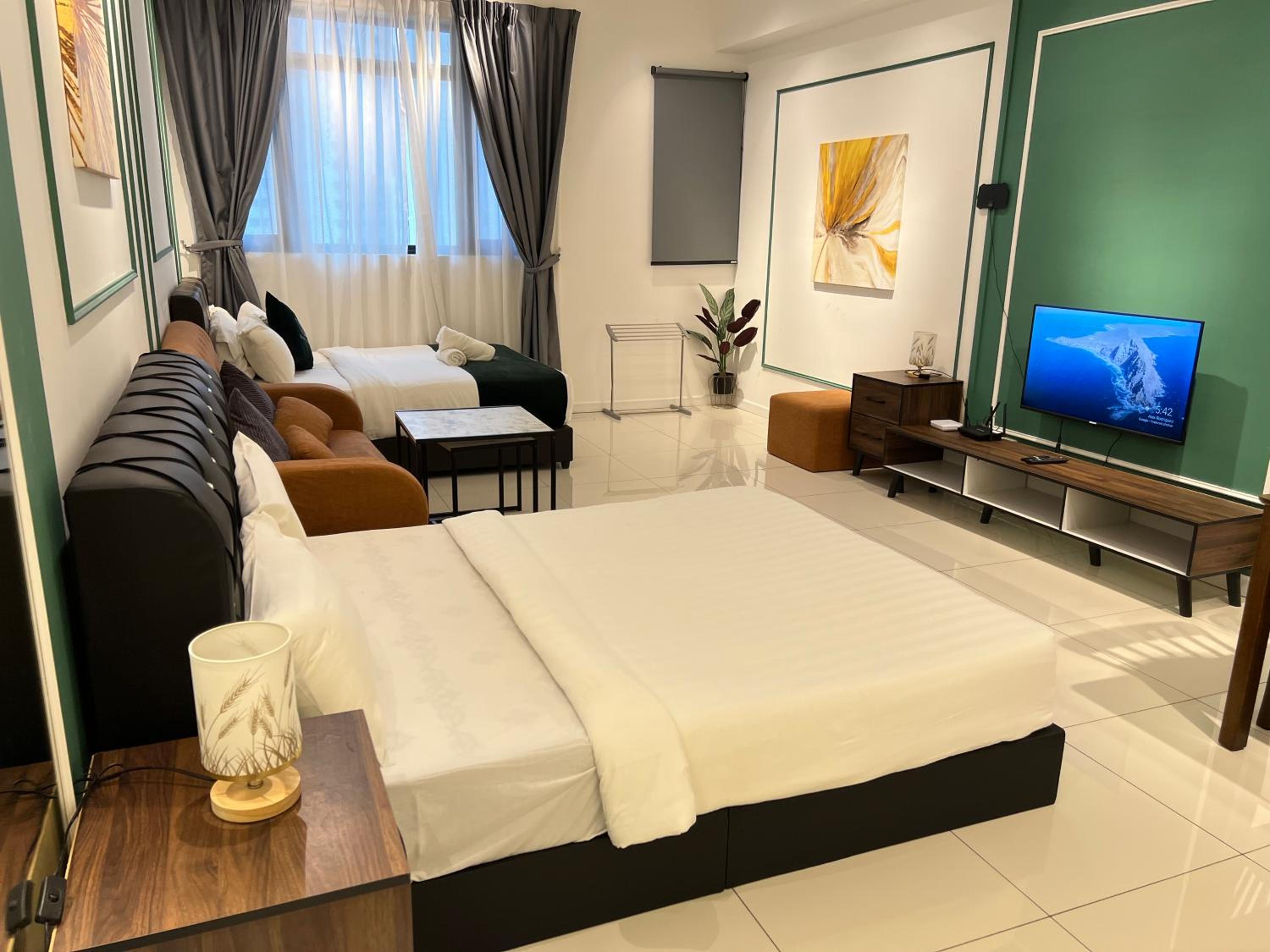 Chambers Residence KLCC By Purple Orchid