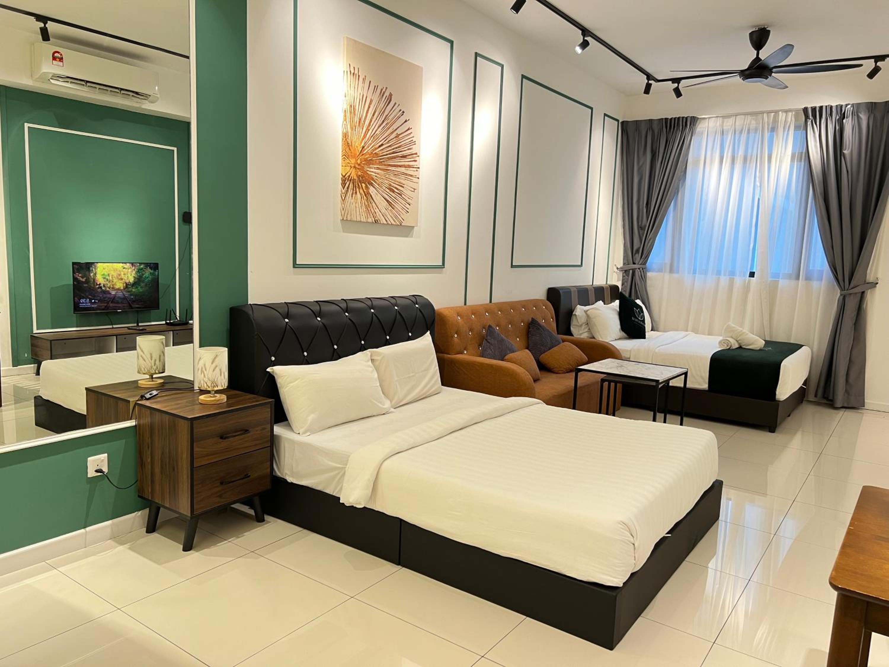 Chambers Residence KLCC By Purple Orchid