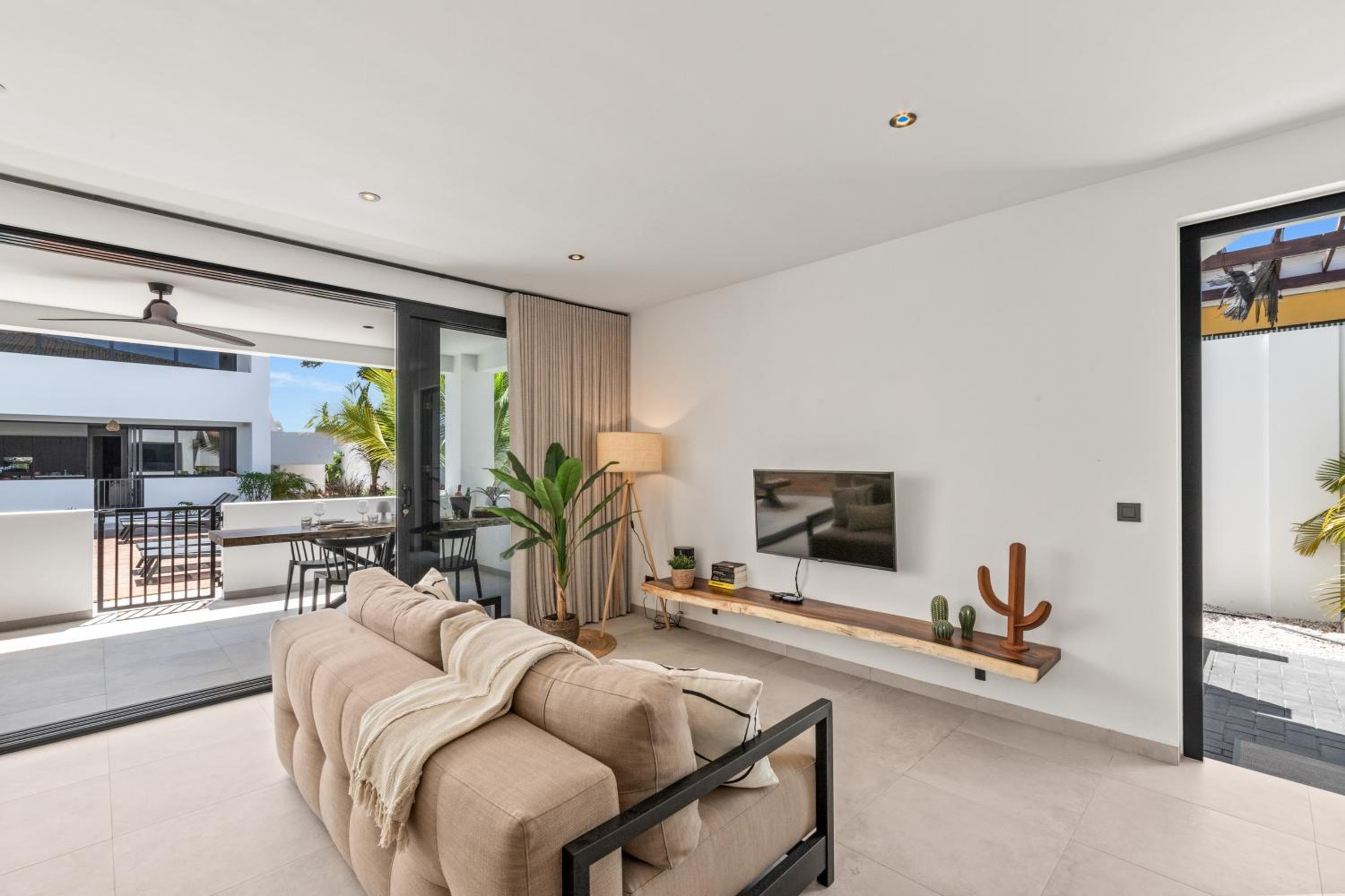 Zon&zo Luxurious Apartment in Jan Thiel