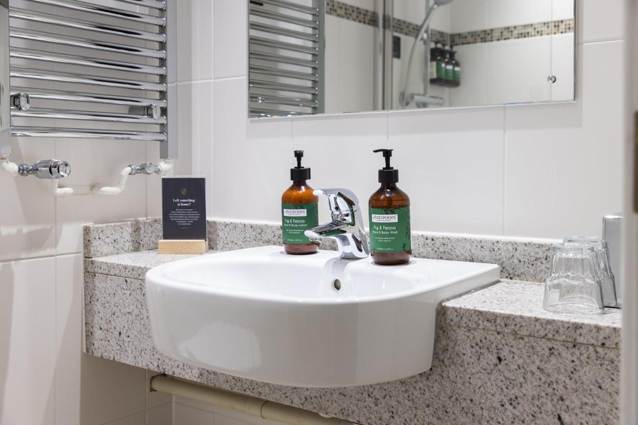 Oxford Vacations - voco Oxford Thames, an IHG Hotel - Property Image 183