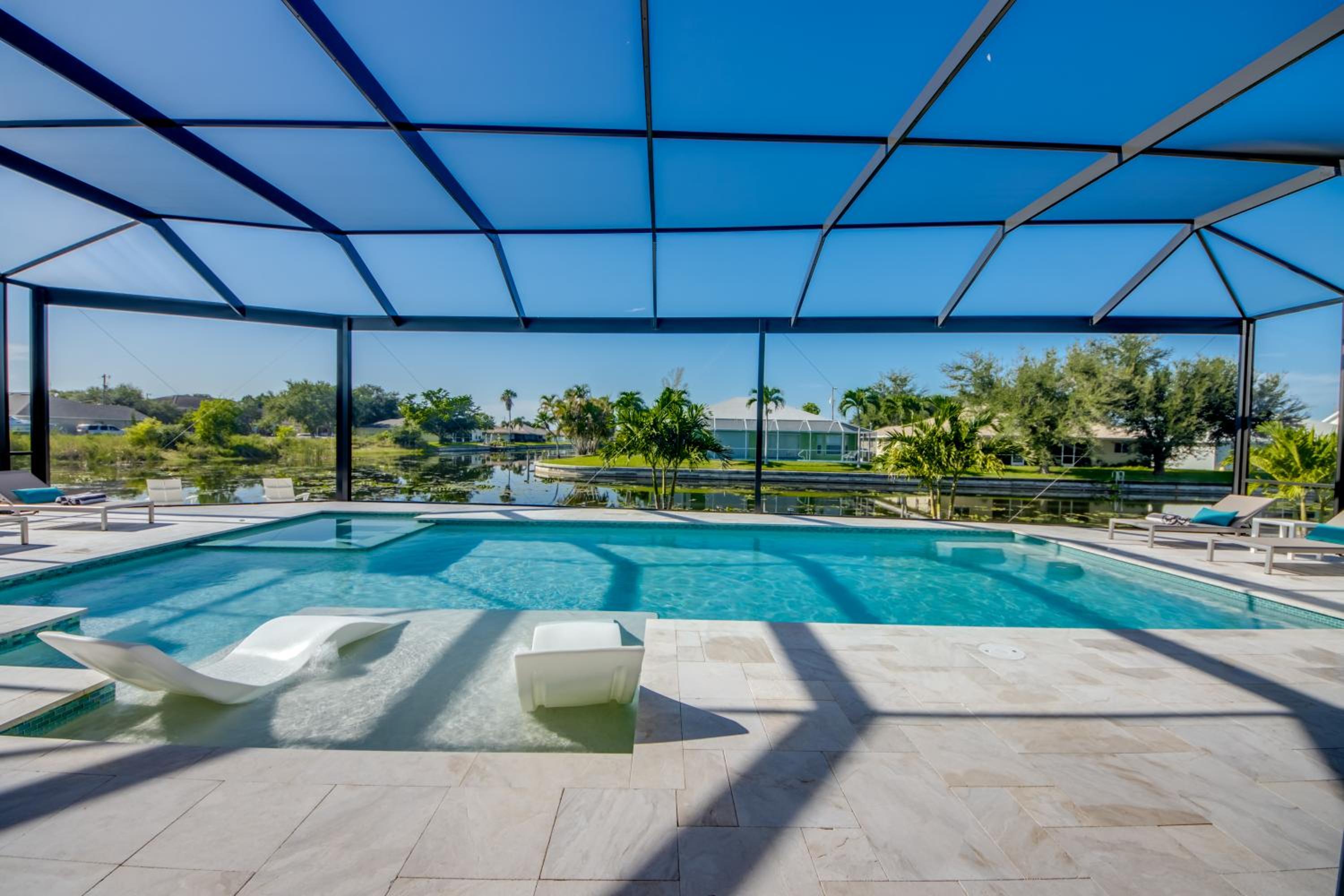 BRANDNEW Villa-PureSun at Canal intersection, heated saltwater pool and spa, facing south - Property Image 41