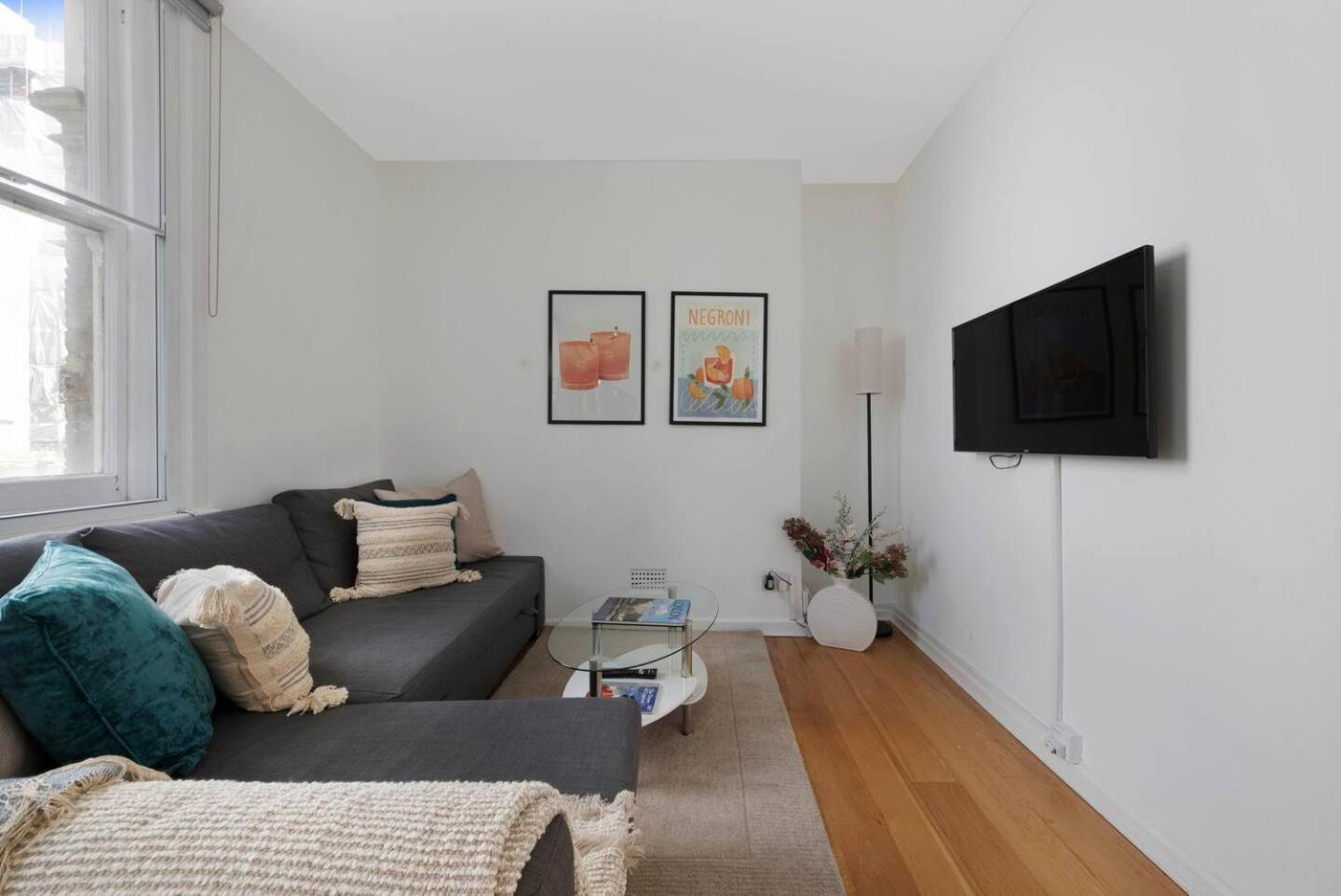 Central London- 1 Bed Apartment