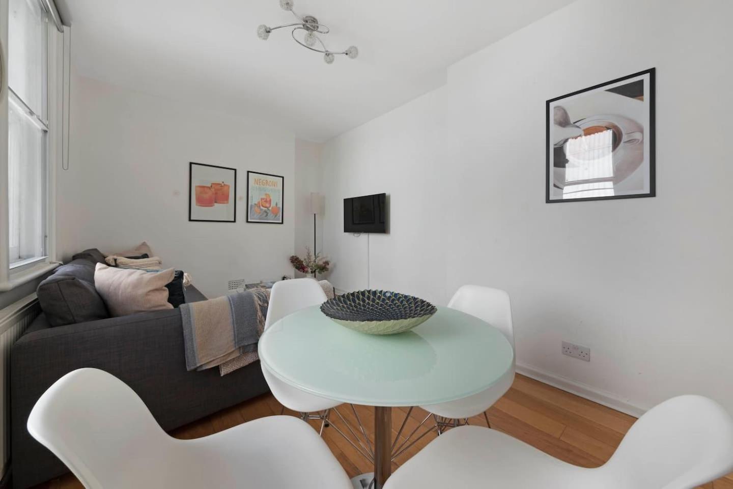 Central London- 1 Bed Apartment