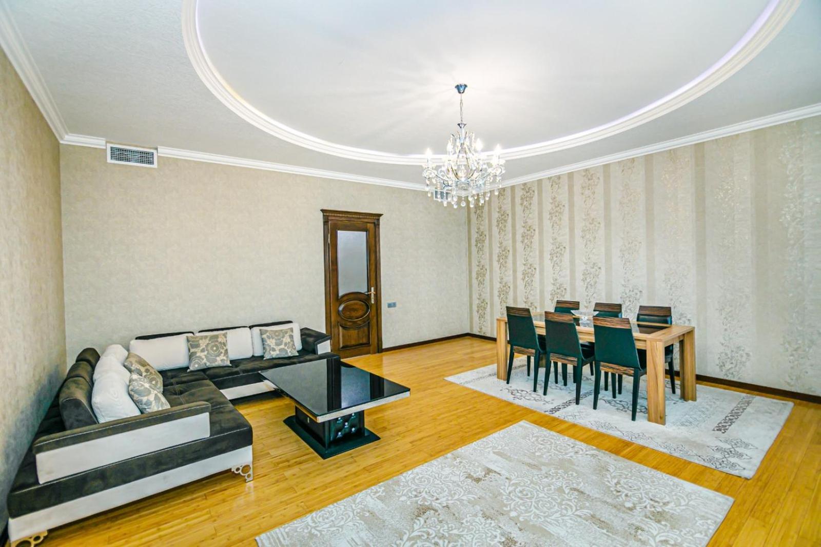Nice House in Nizami street