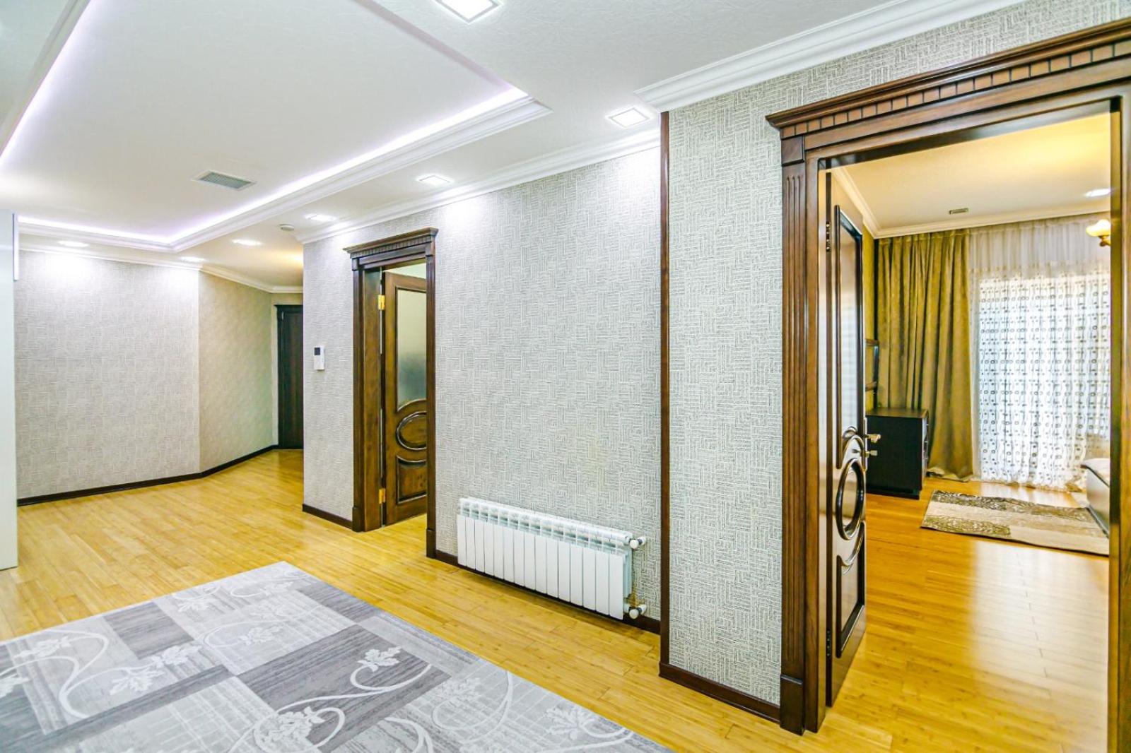 Nice House in Nizami street