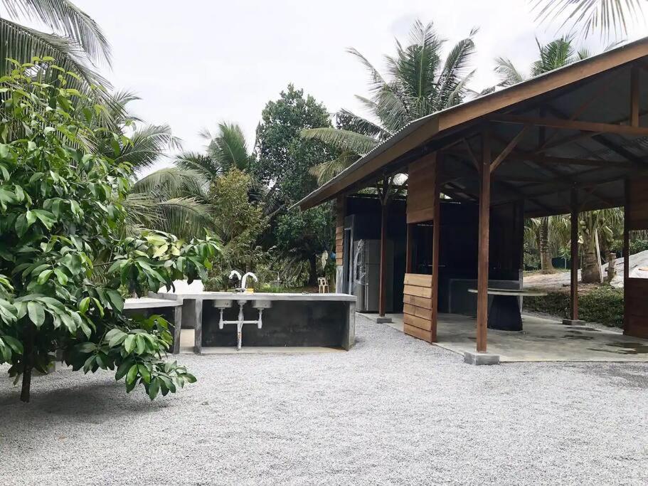U House Exclusive Retreat in Alor Gajah